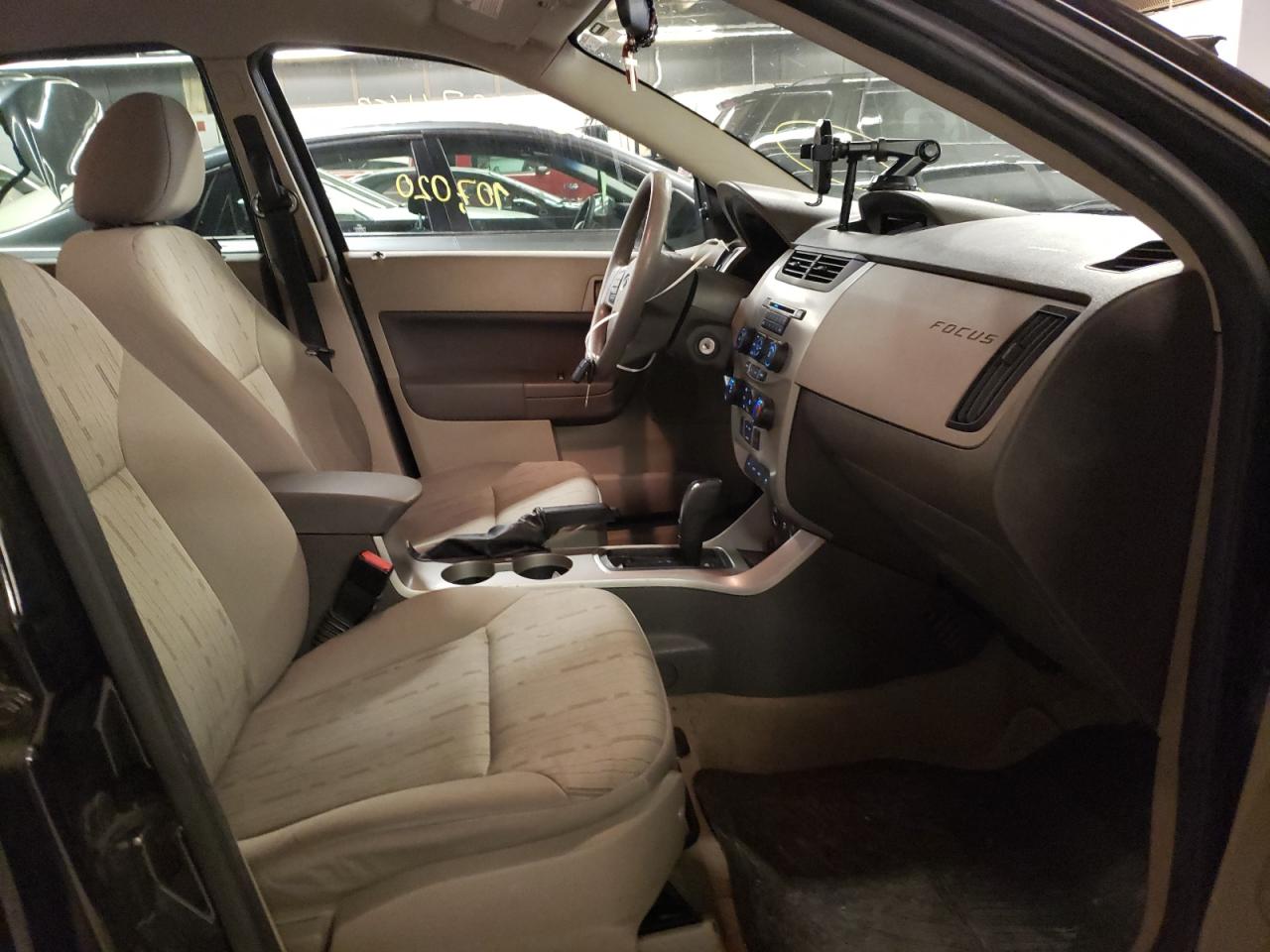 Photo 5 from auction – 2010 FORD FOCUS SE with VIN 1FAHP3FNXAW297026