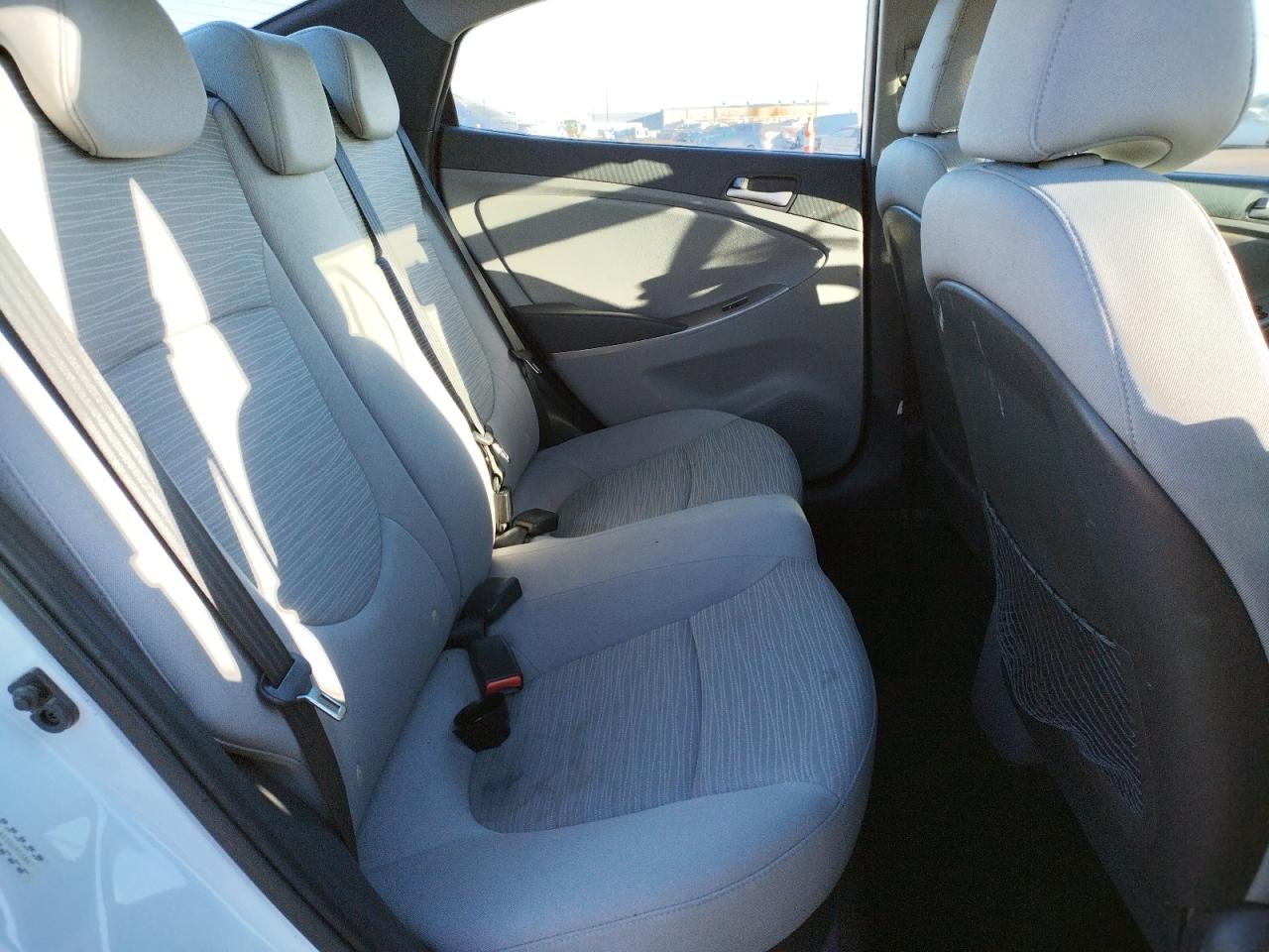 Photo 6 from auction – 2016 HYUNDAI ACCENT SE with VIN KMHCT4AE3GU955847