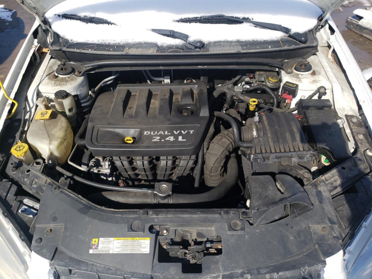 Photo 7 from auction – 2012 CHRYSLER 200 LX with VIN 1C3CCBAB8CN325863