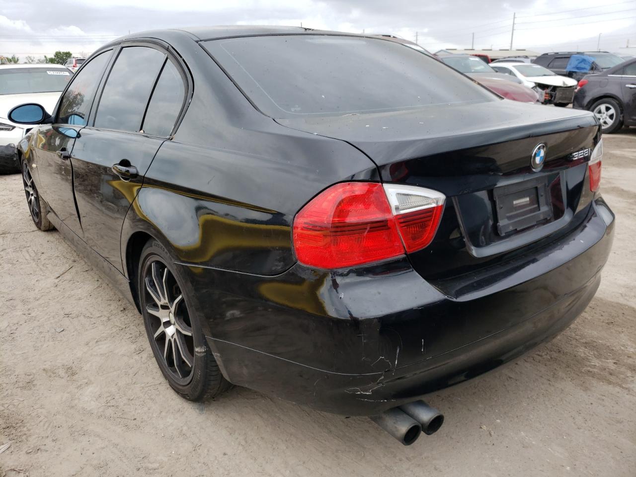 Photo 3 from auction – 2008 BMW 328 I with VIN WBAVA37528NL49209