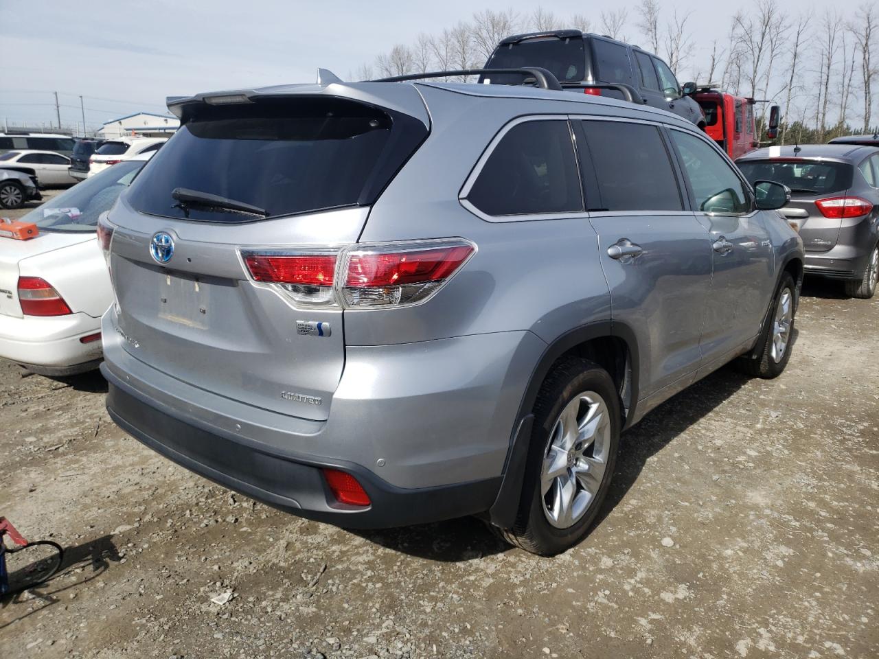 Photo 4 from auction – 2015 TOYOTA HIGHLANDER with VIN 5TDDCRFH6FS013318