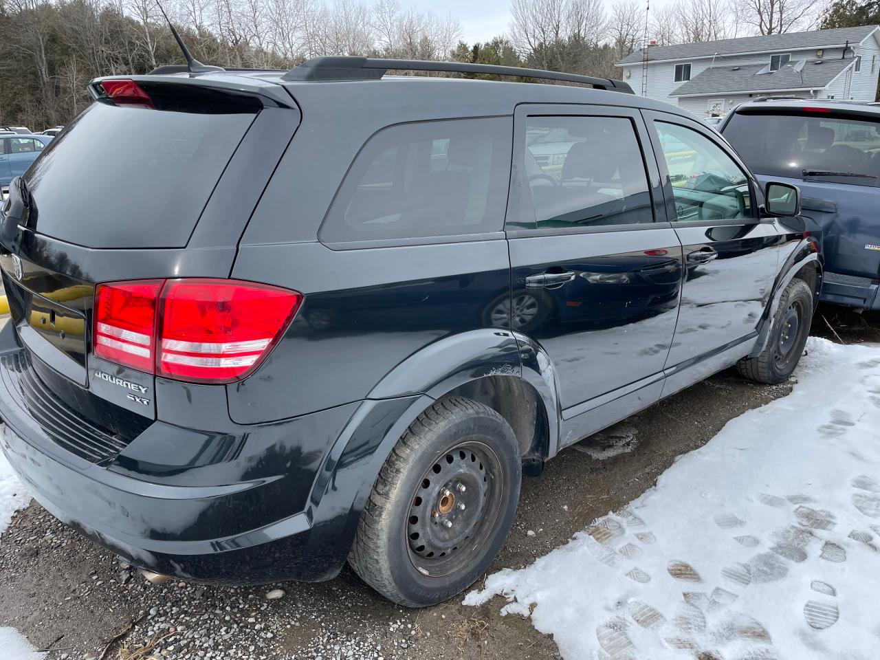 Photo 4 from auction – 2010 DODGE JOURNEY SX with VIN 3D4PG5FV0AT100598