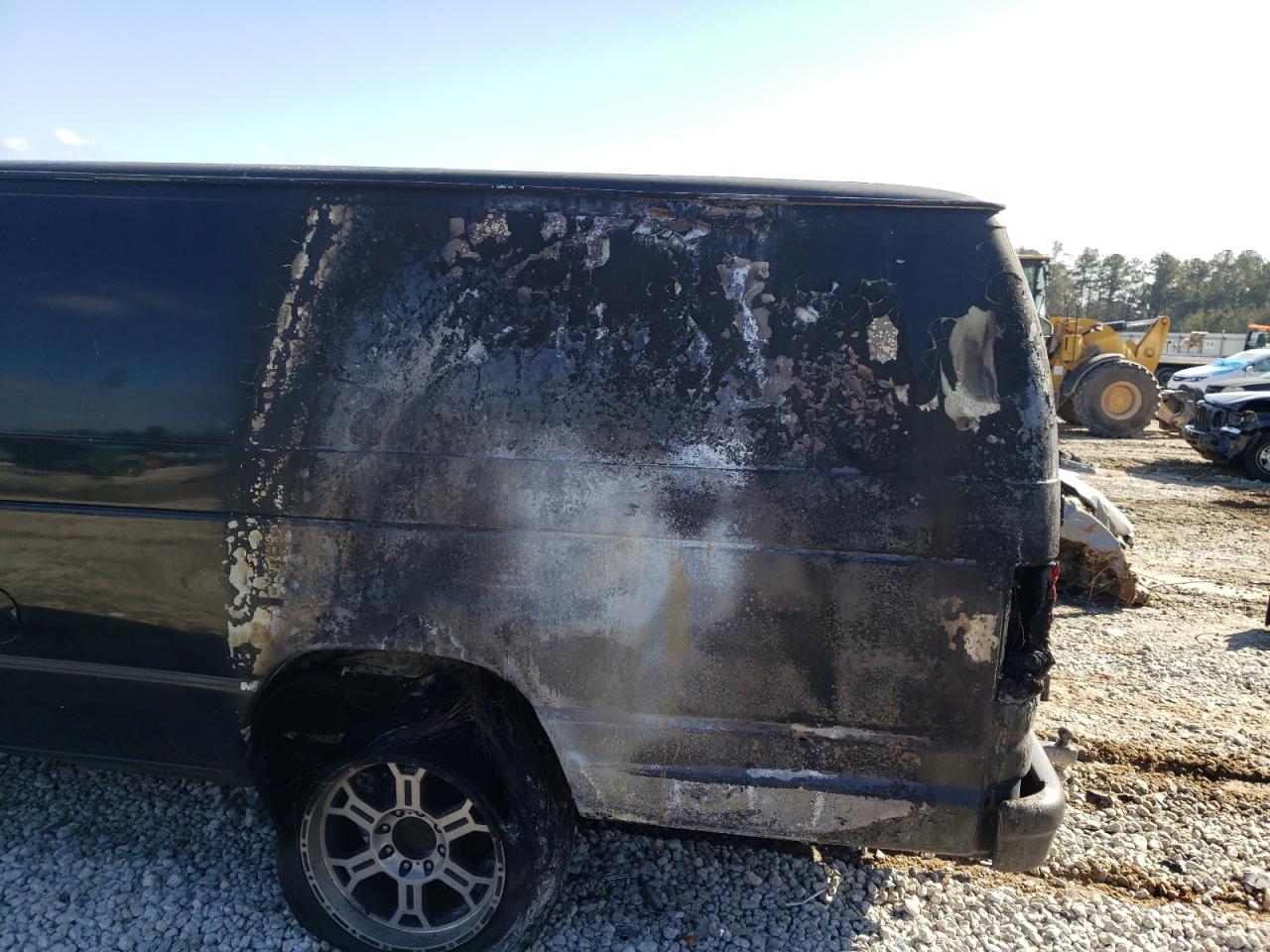 Photo 9 from auction – 2002 FORD ECONOLINE with VIN 1FTSS34LX2HA19975