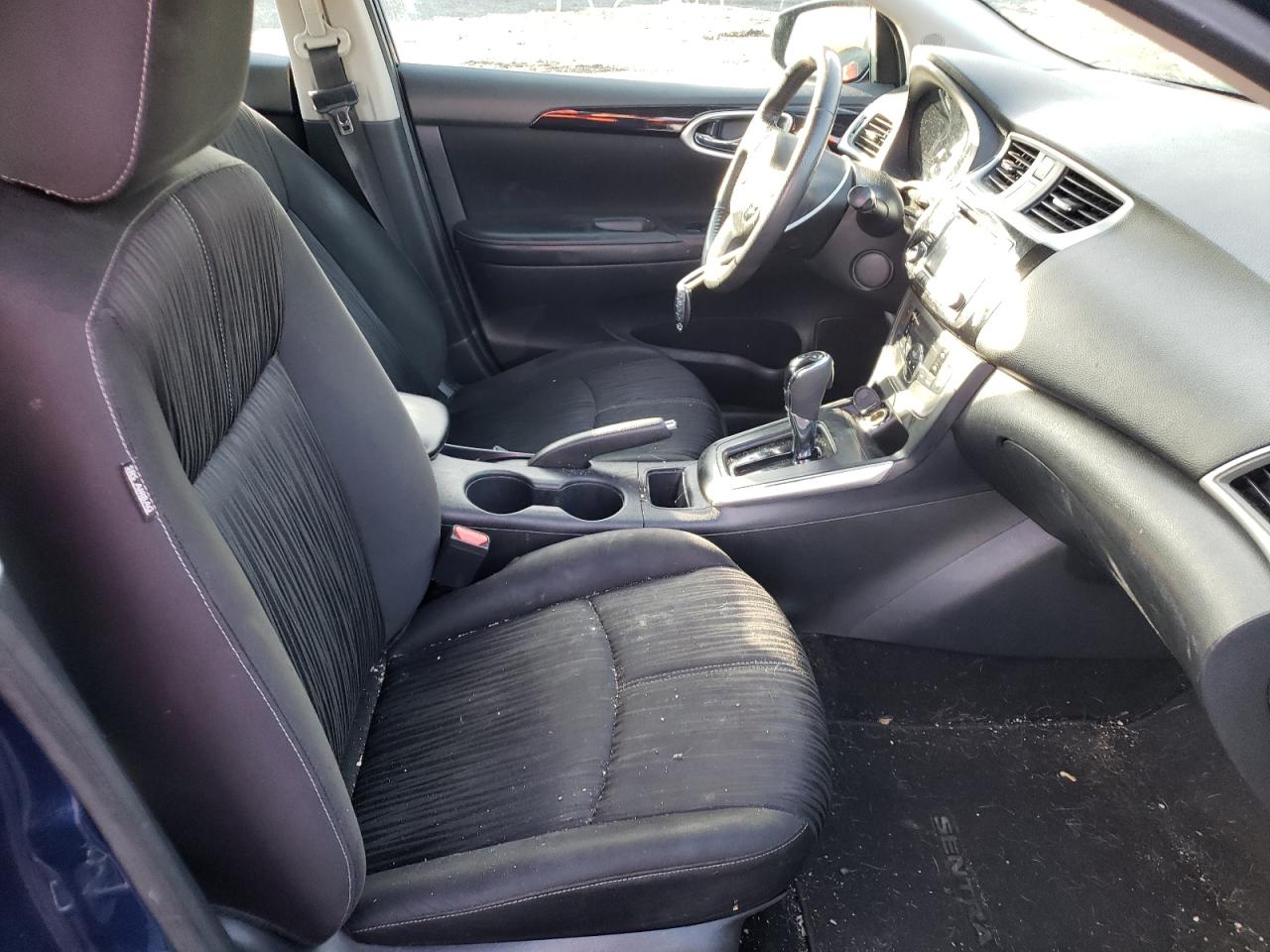 Photo 5 from auction – 2018 NISSAN SENTRA S with VIN 3N1AB7AP2JY276192