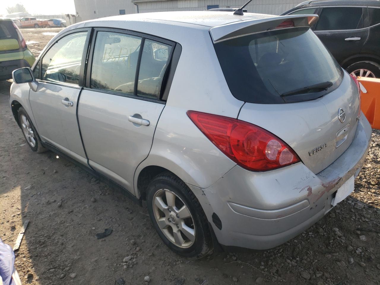 Photo 3 from auction – 2007 NISSAN VERSA S with VIN 3N1BC13E37L412359