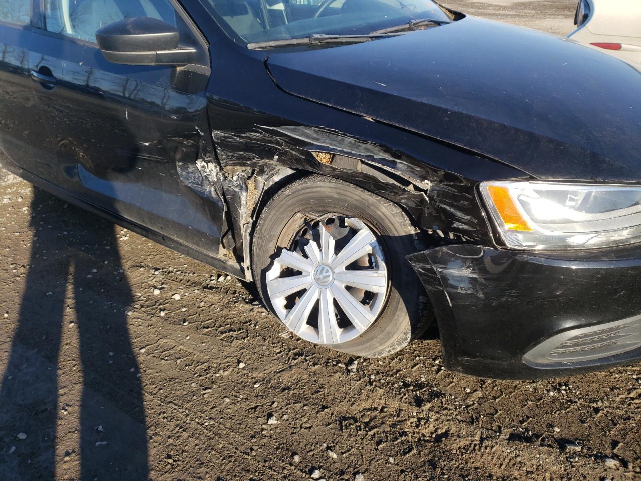 Photo 9 from auction – 2013 VOLKSWAGEN JETTA BASE with VIN 3VW2K7AJ9DM294954