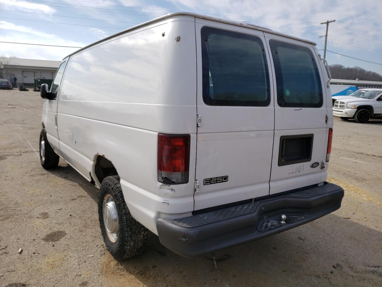 Photo 3 from auction – 2005 FORD ECONOLINE with VIN 1FTNE24W35HA11021