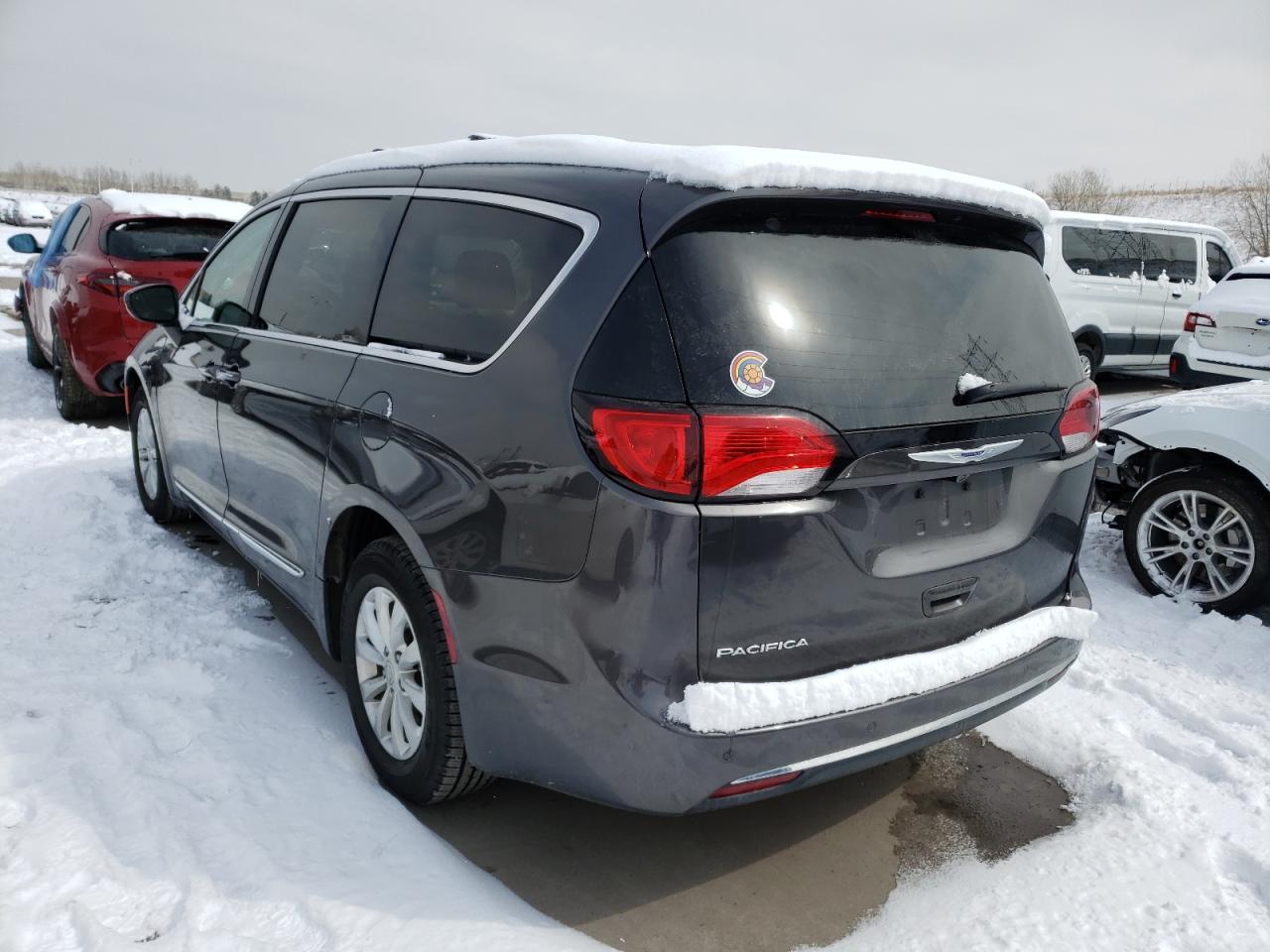 صورة رقم 3 من المزاد - 2019 CHRYSLER PACIFICA T مع VIN 2C4RC1BG2KR592752