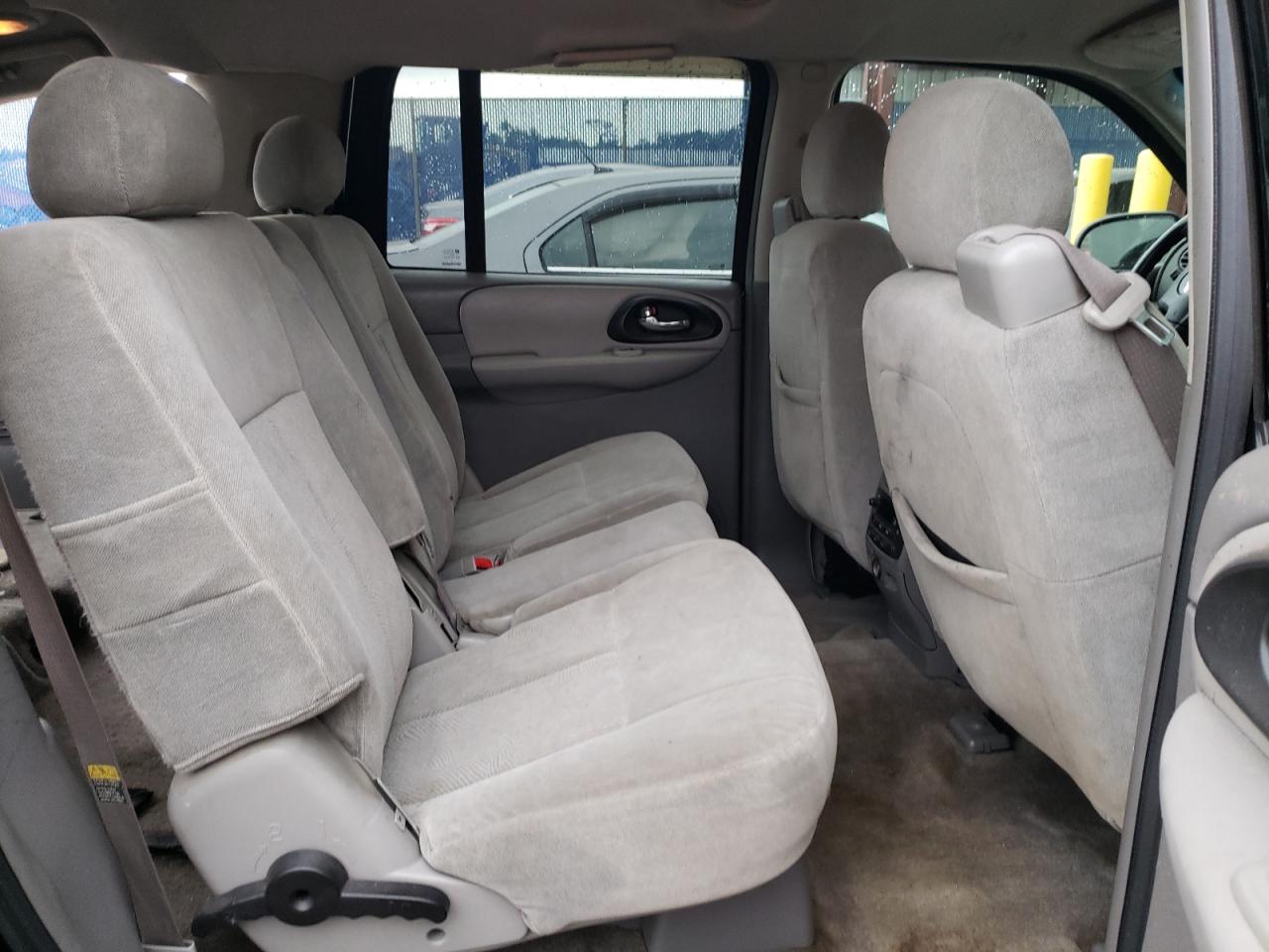 Photo 6 from auction – 2005 CHEVROLET TRAILBLAZE with VIN 1GNES16S156127222
