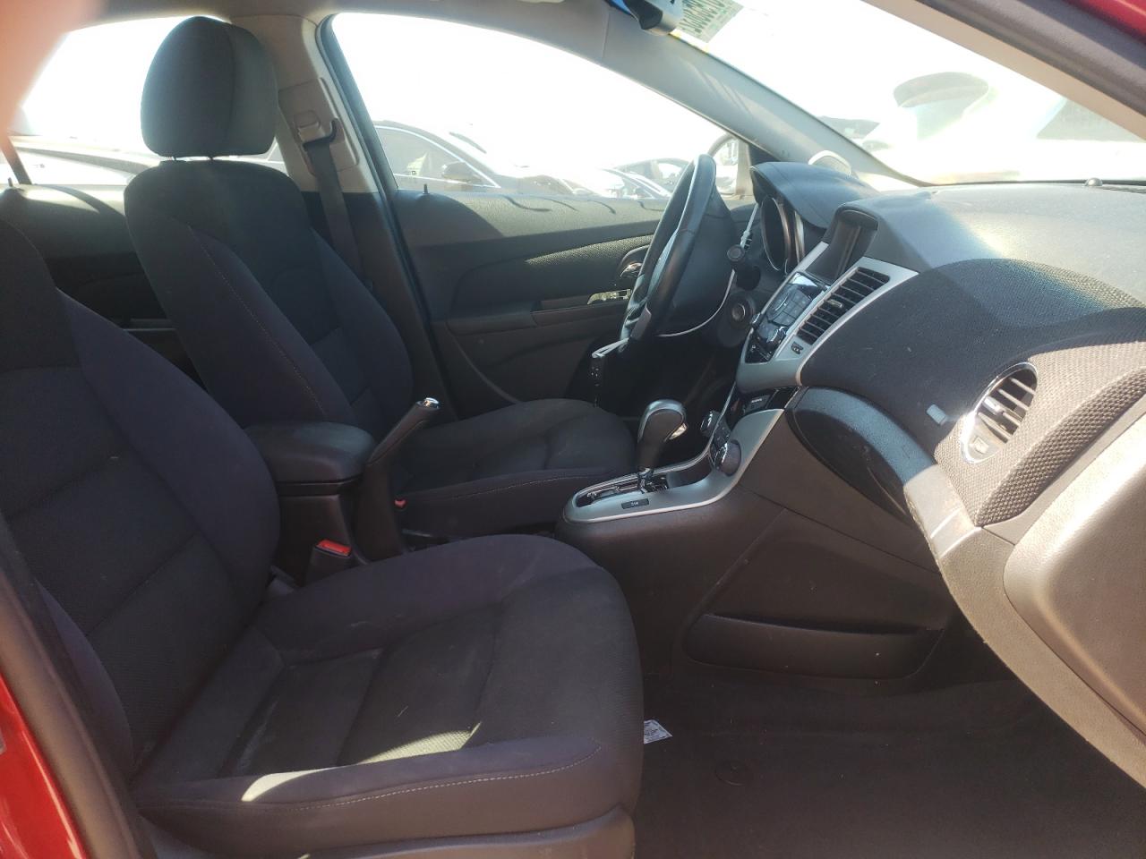 Photo 5 from auction – 2014 CHEVROLET CRUZE LT with VIN 1G1PC5SB4E7212652