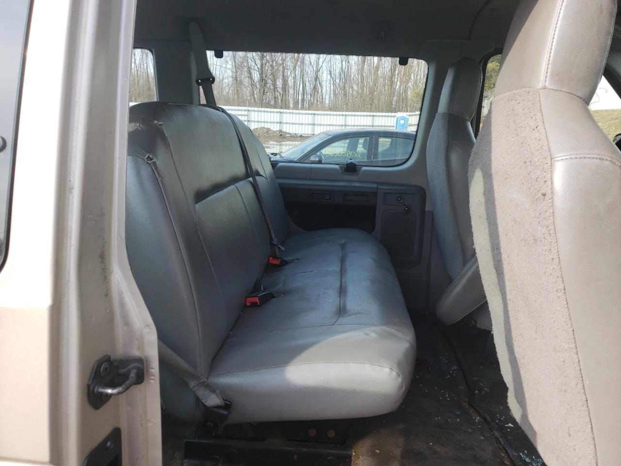 Photo 6 from auction – 2009 FORD ECONOLINE with VIN 1FMNE11W69DA59796