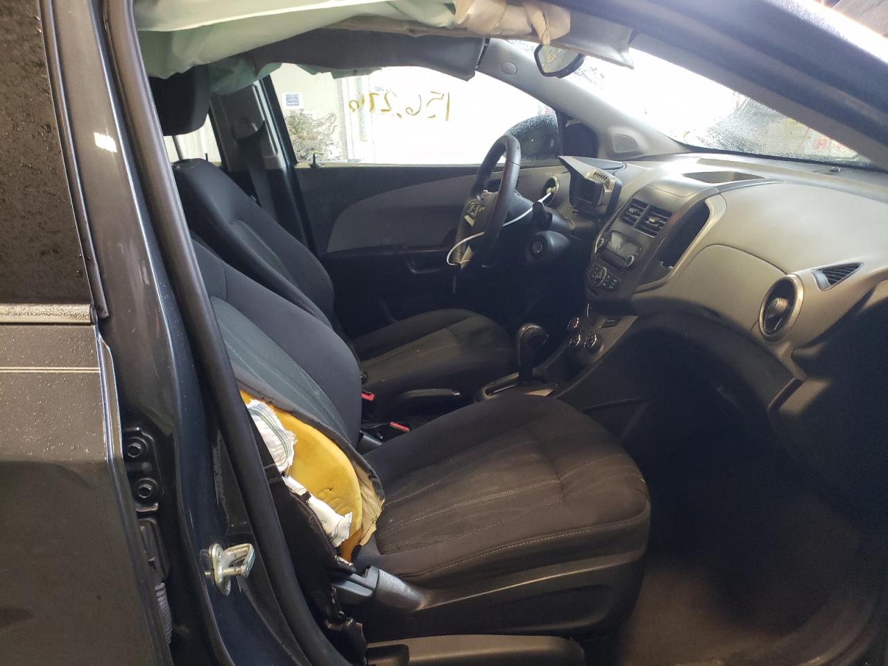Photo 5 from auction – 2013 CHEVROLET SONIC LT with VIN 1G1JC5SHXD4143542