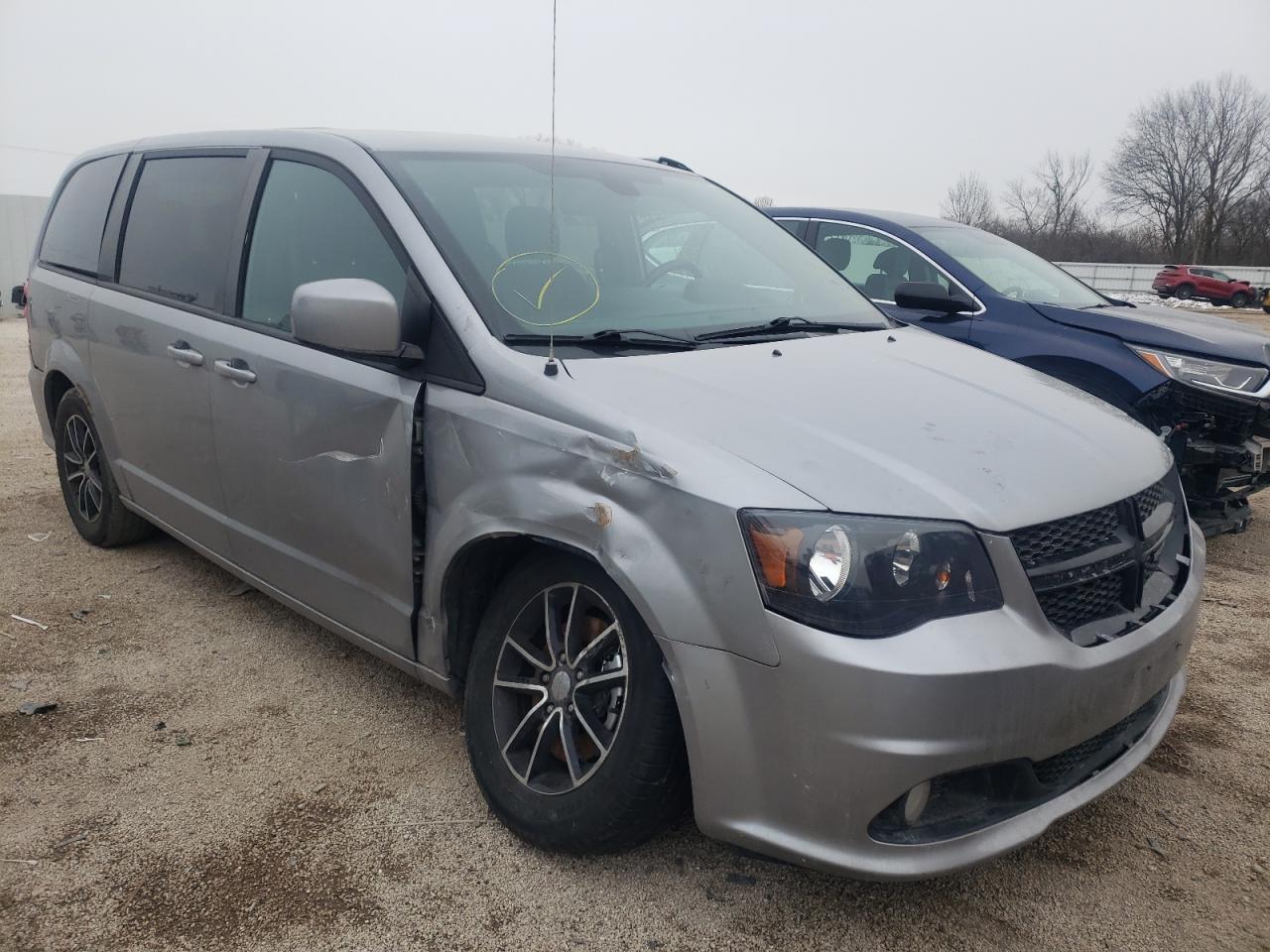 DODGE GRAND CARA 2018 with VIN 2C4RDGBG8JR285472 - Photo from auction