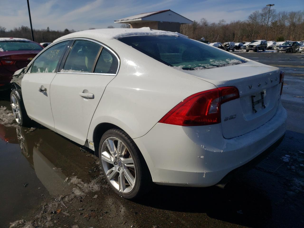 Photo 3 from auction – 2011 VOLVO S60 T6 with VIN YV1902FH3B2017182