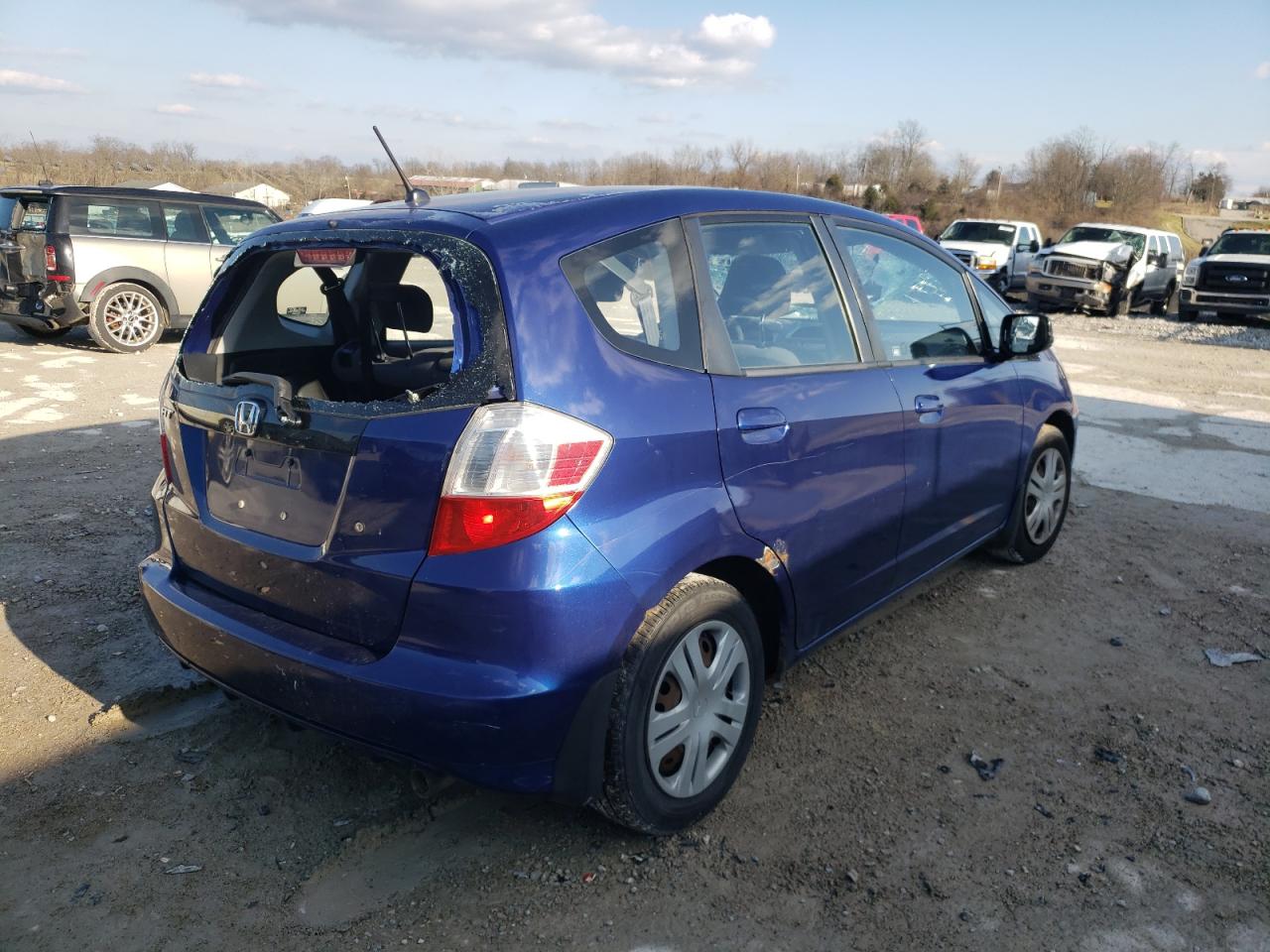 Photo 4 from auction – 2009 HONDA FIT with VIN JHMGE88249S058973