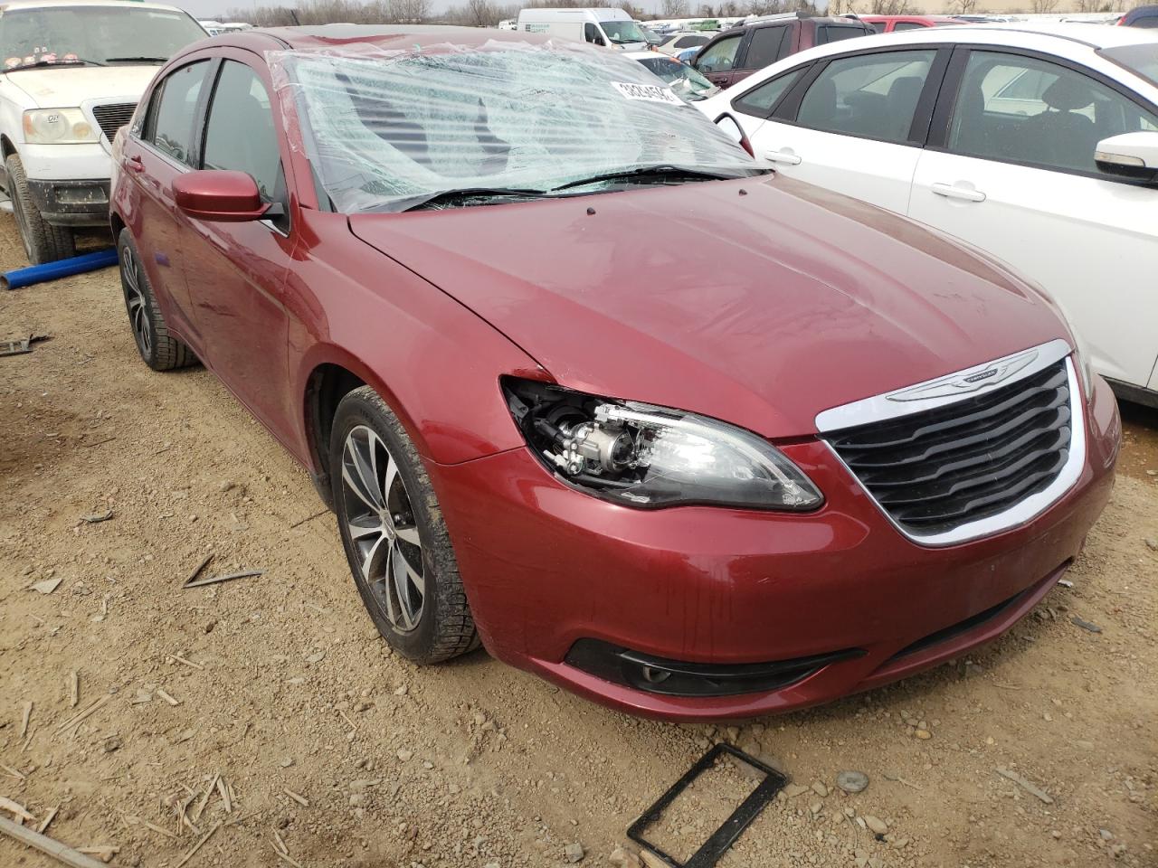CHRYSLER 200 S 2012 con VIN 1C3CCBHG5CN284299 - Foto de la subasta