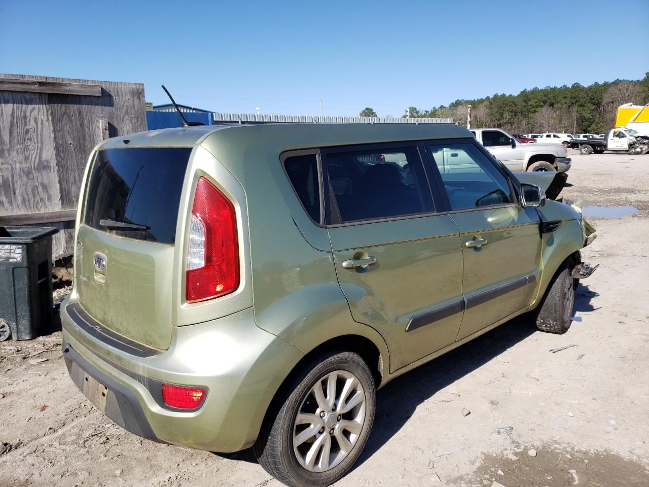 Photo 4 from auction – 2012 KIA SOUL + with VIN KNDJT2A64C7405610