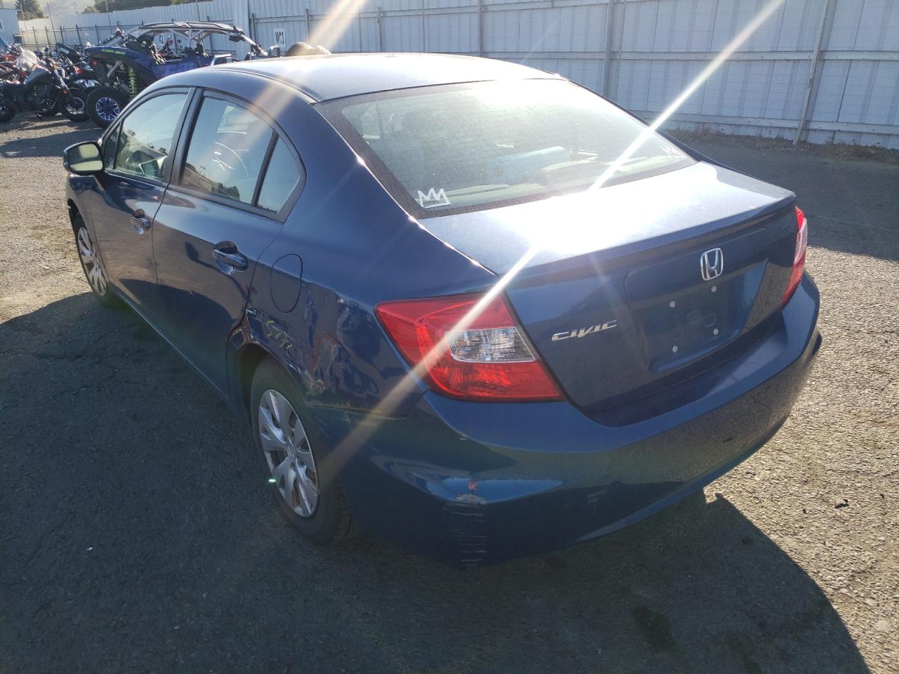 Photo 3 from auction – 2012 HONDA CIVIC with VIN 2HGFB2F53CH550393