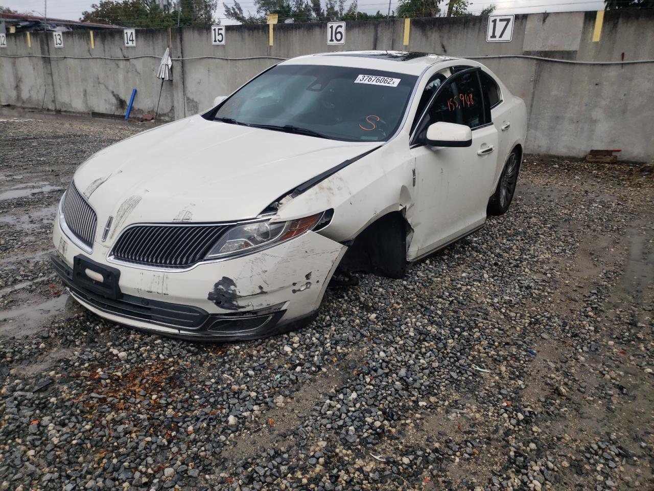 Photo 2 from auction – 2013 LINCOLN MKS with VIN 1LNHL9DK9DG610191