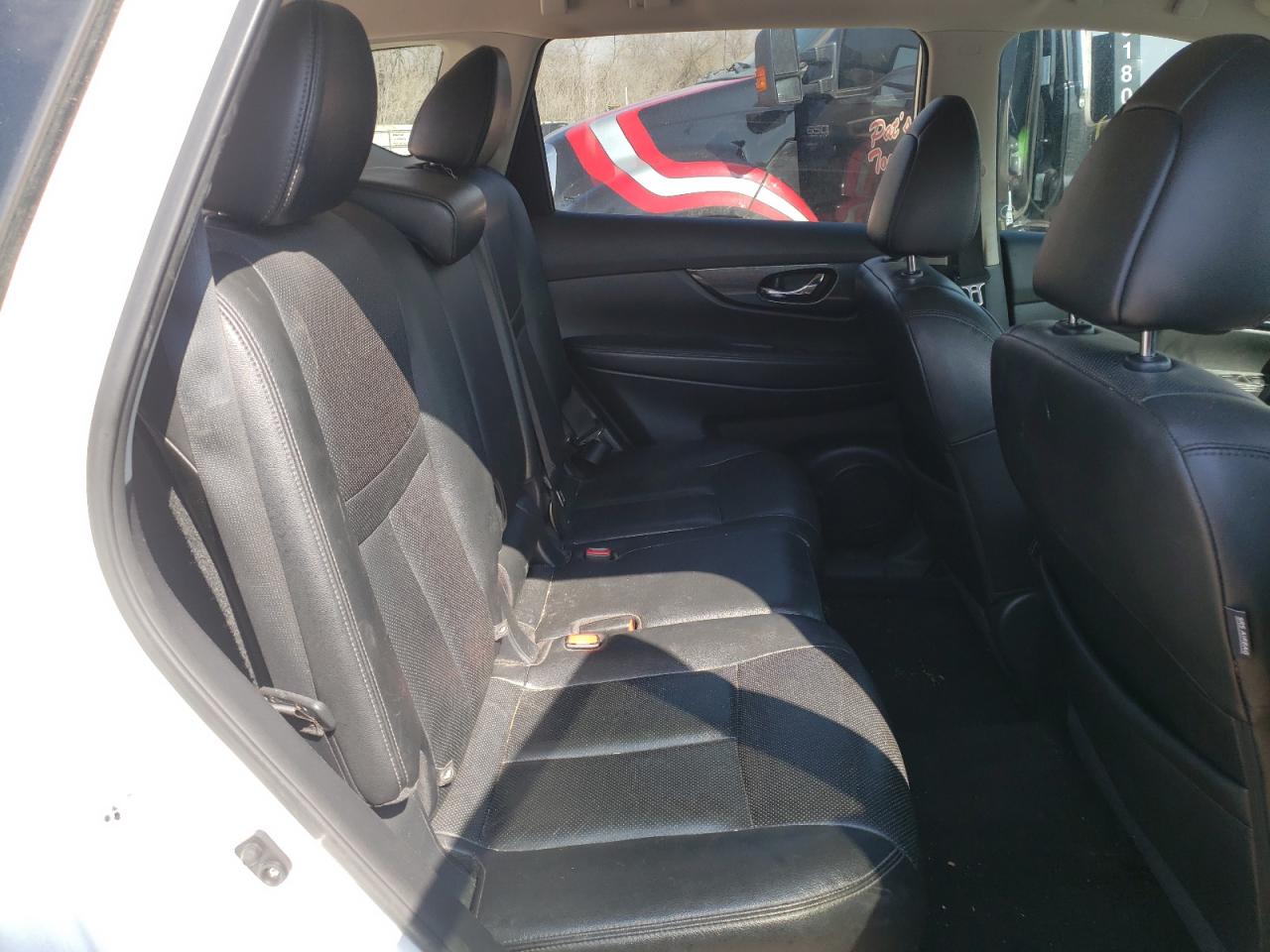 Photo 6 from auction – 2016 NISSAN ROGUE S with VIN 5N1AT2MT9GC751288