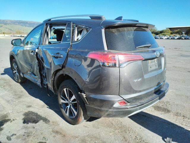 Photo 3 from auction – 2017 TOYOTA RAV4 XLE with VIN 2T3WFREV6HW335188