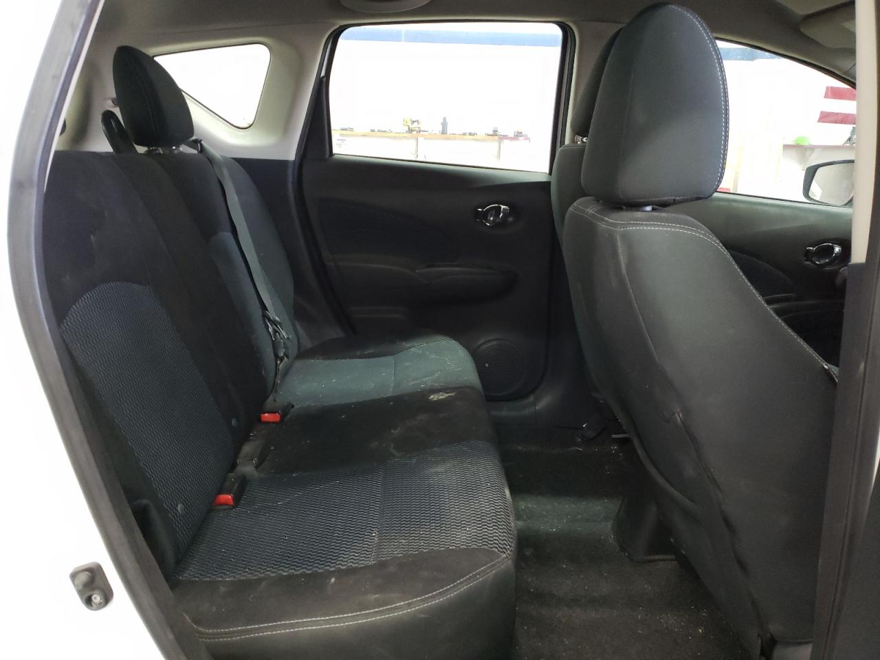Photo 6 from auction – 2016 NISSAN VERSA NOTE with VIN 3N1CE2CP6GL373188