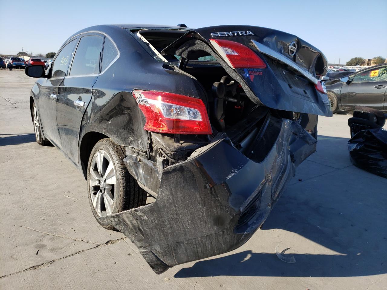 Photo 3 from auction – 2019 NISSAN SENTRA S with VIN 3N1AB7AP1KY358352