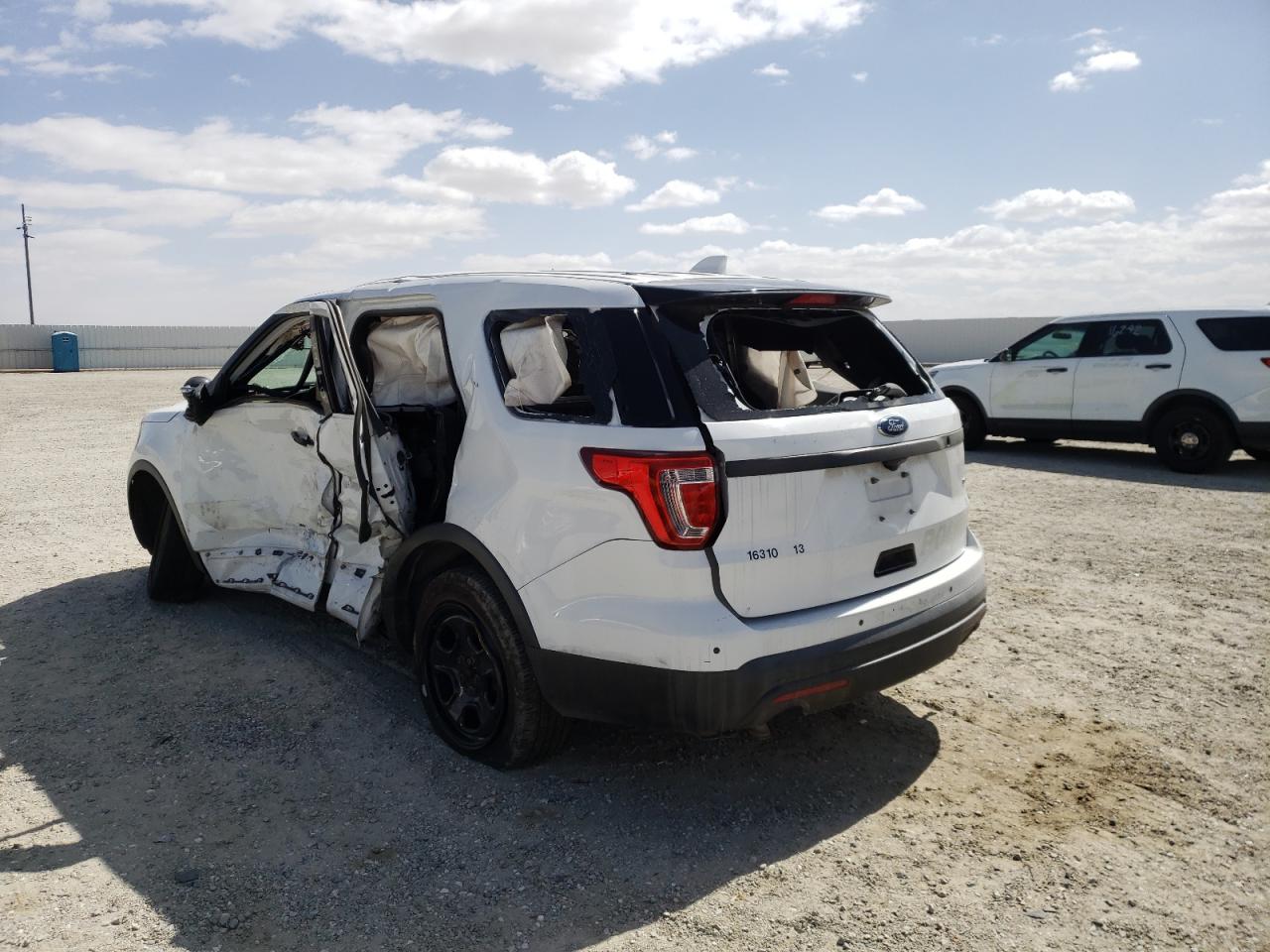 Photo 3 from auction – 2017 FORD EXPLORER P with VIN 1FM5K8AR2HGB55014