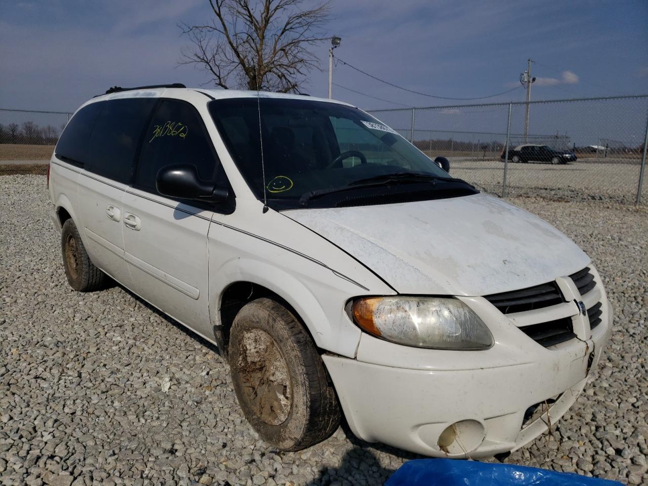 Photo 1 from auction – 2005 DODGE GRAND CARA with VIN 2D4GP44L25R325769