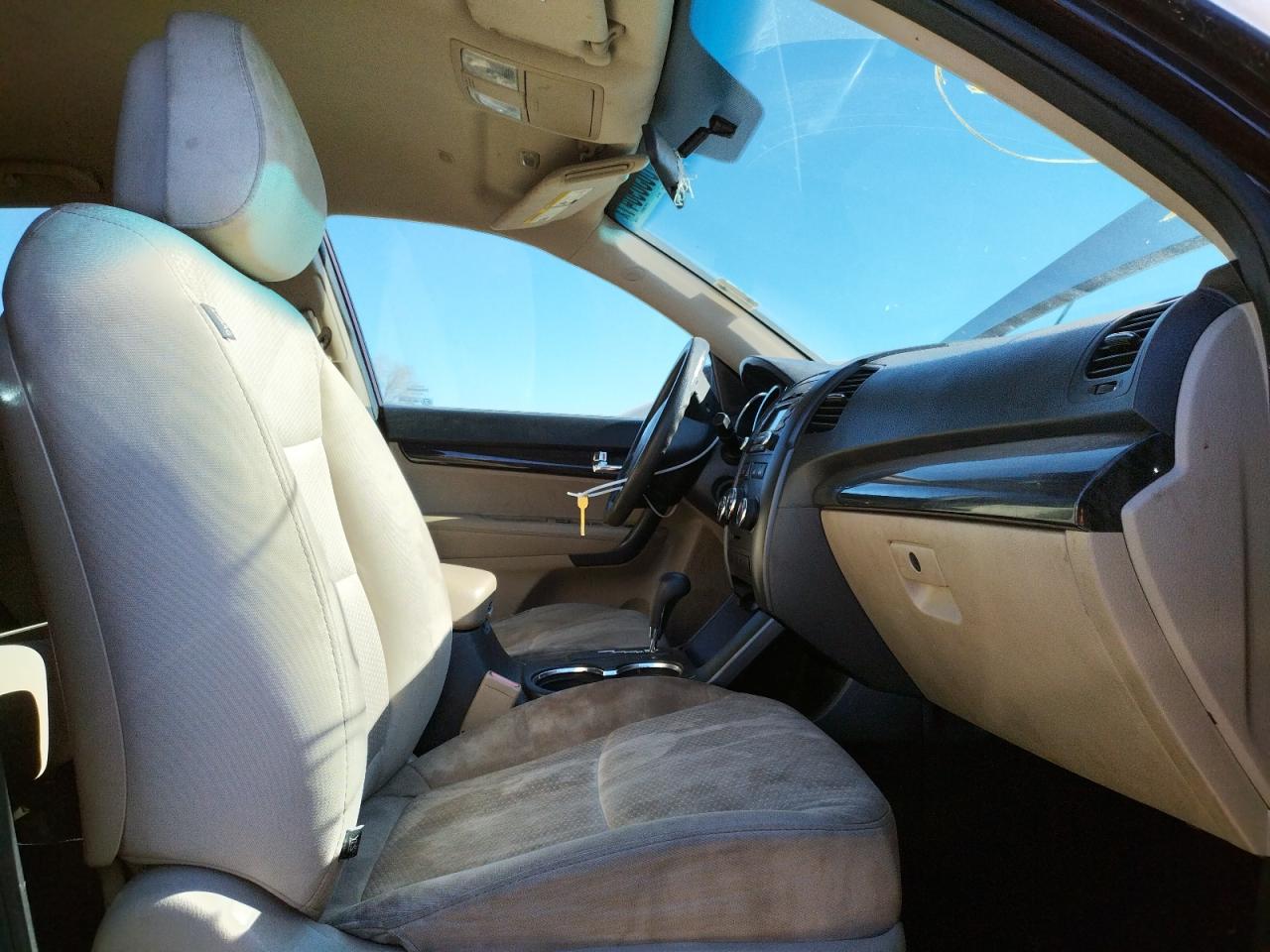 Photo 5 from auction – 2012 KIA SORENTO BA with VIN 5XYKT4A20CG236380