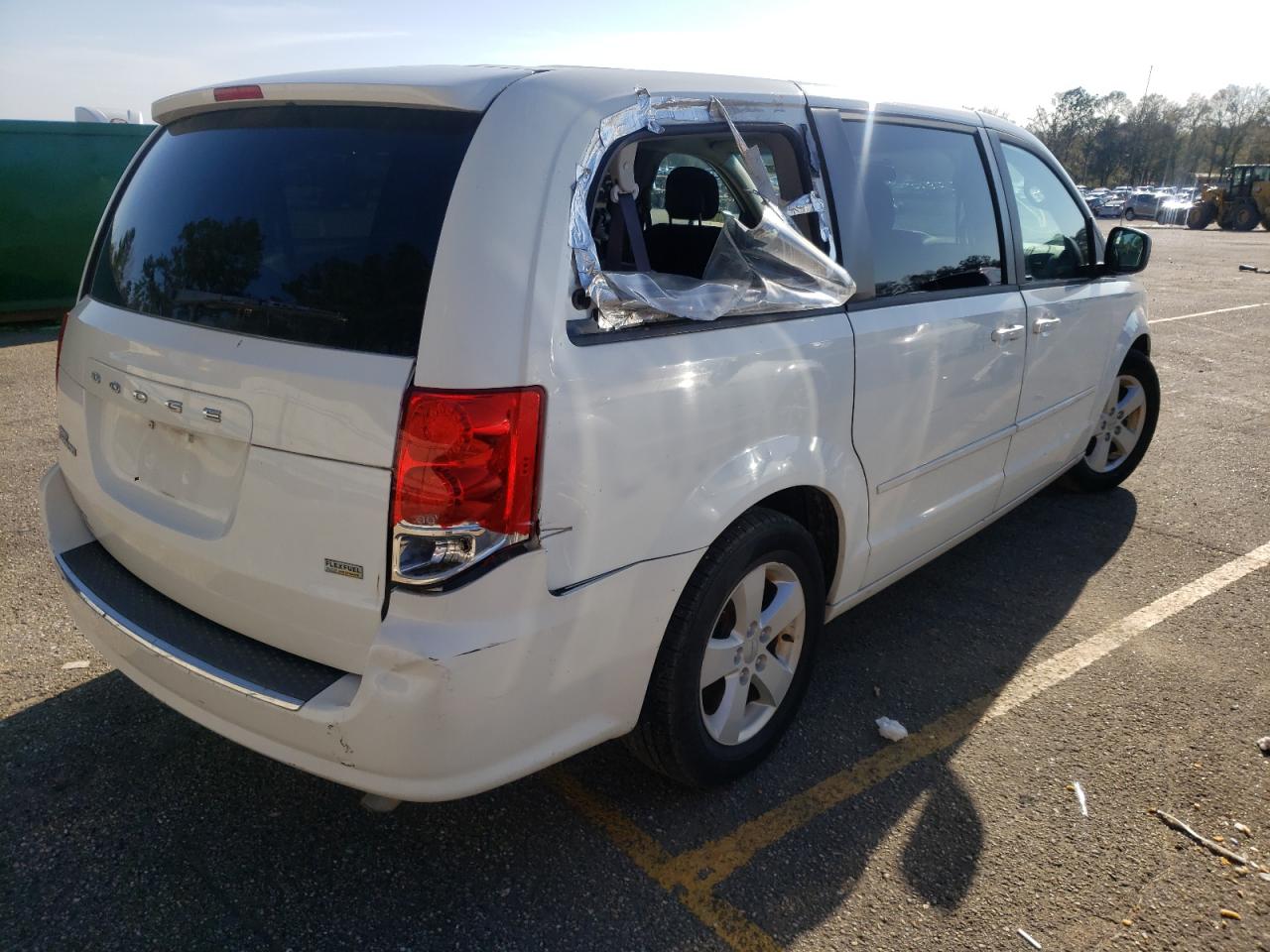 Photo 4 from auction – 2013 DODGE GRAND CARA with VIN 2C4RDGBG5DR515845