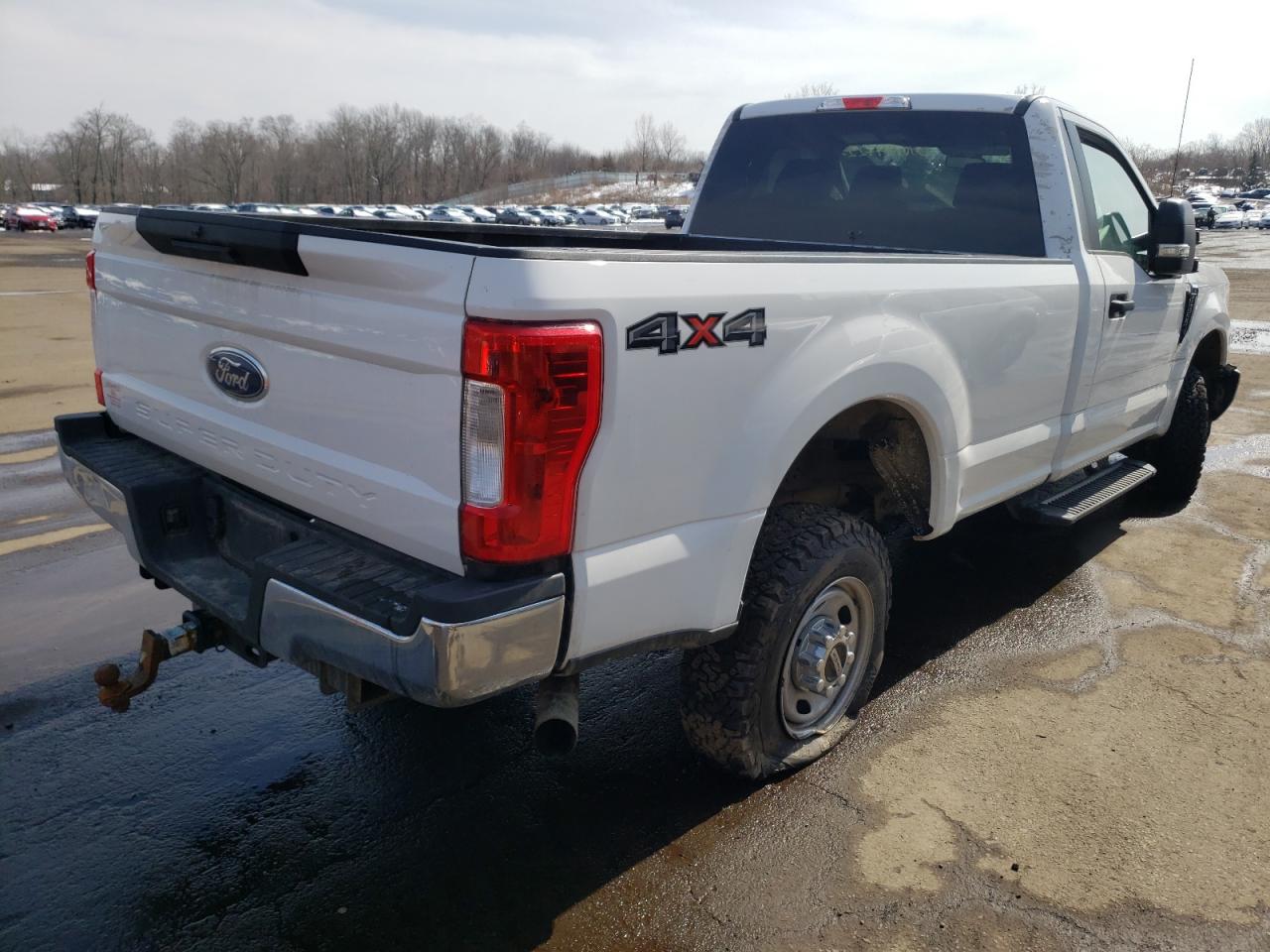Photo 4 from auction – 2019 FORD F250 SUPER with VIN 1FTBF2B66KEG82487