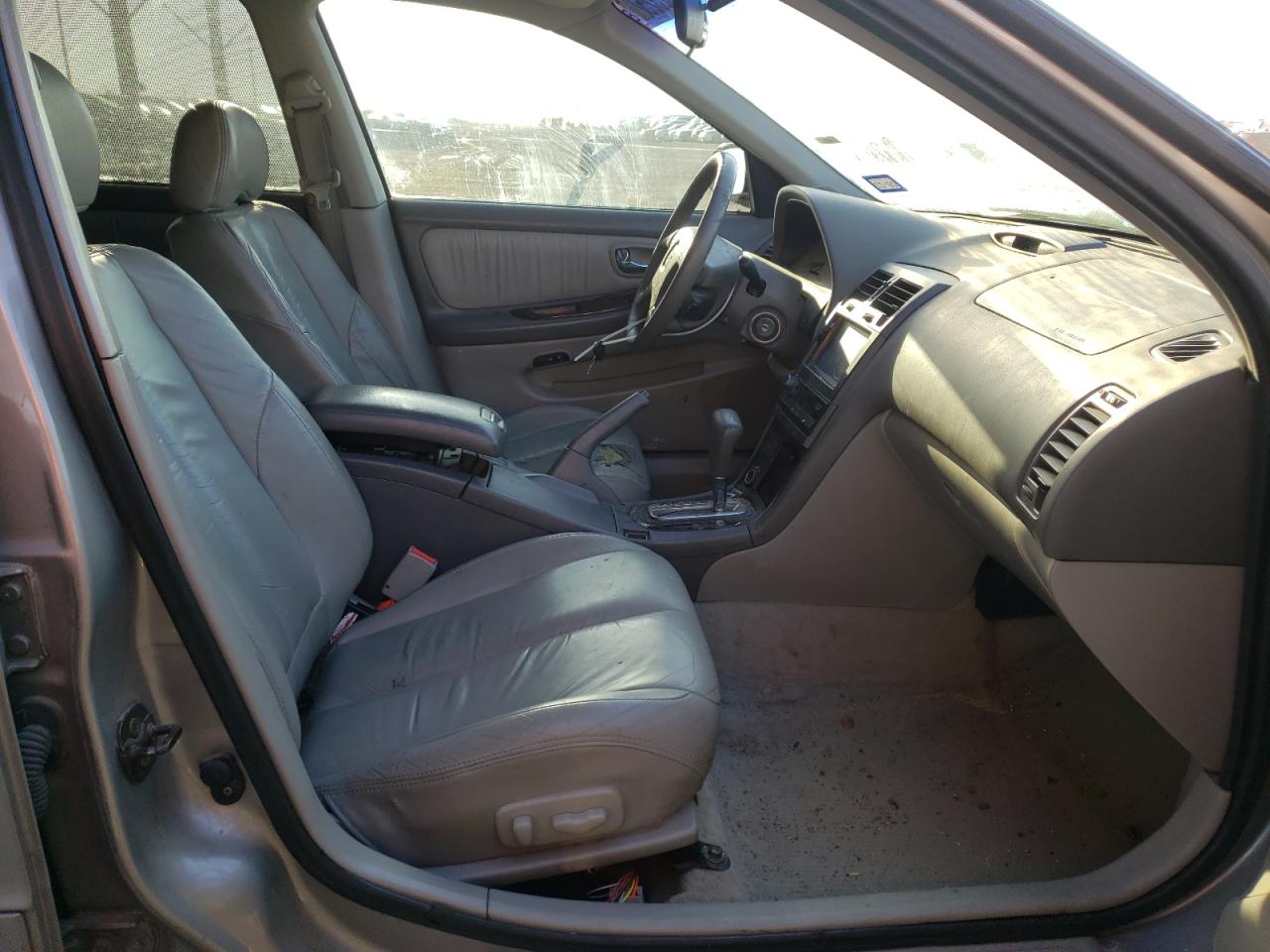 Photo 5 from auction – 2000 NISSAN MAXIMA GLE with VIN JN1CA31D2YT759954