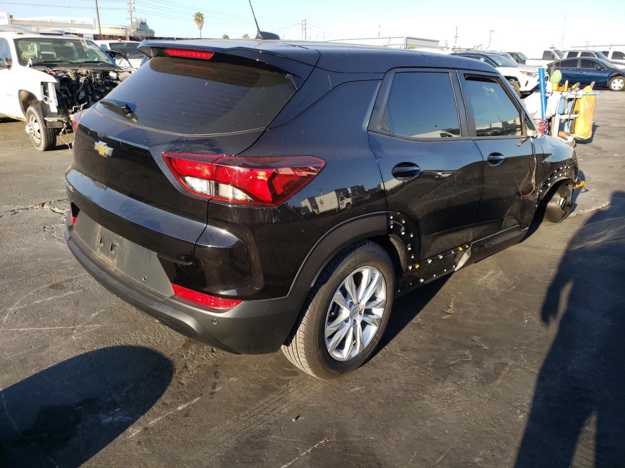 Foto 4 de la subasta – 2021 CHEVROLET TRAILBLAZE con VIN KL79MMS29MB025746