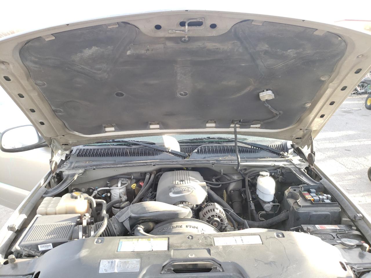 Photo 7 from auction – 2001 CHEVROLET SILVERADO with VIN 1GCGC13U81F145425