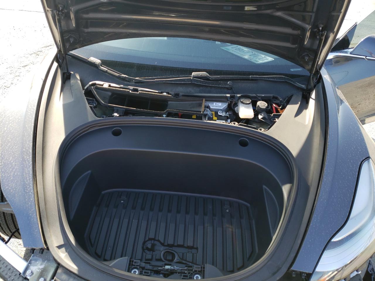 Photo 7 from auction – 2020 TESLA MODEL 3 with VIN 5YJ3E1EA3LF804823