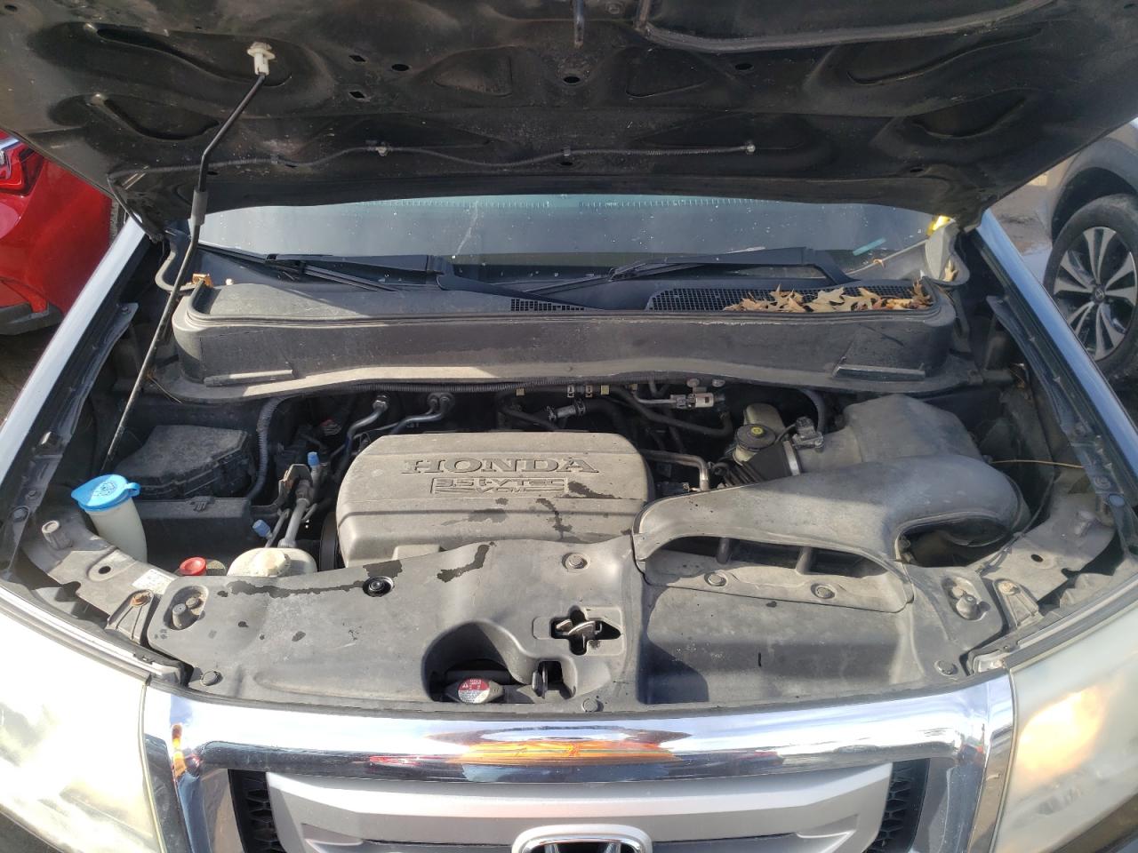 Photo 7 from auction – 2011 HONDA PILOT with VIN 5FNYF4H96BB027428