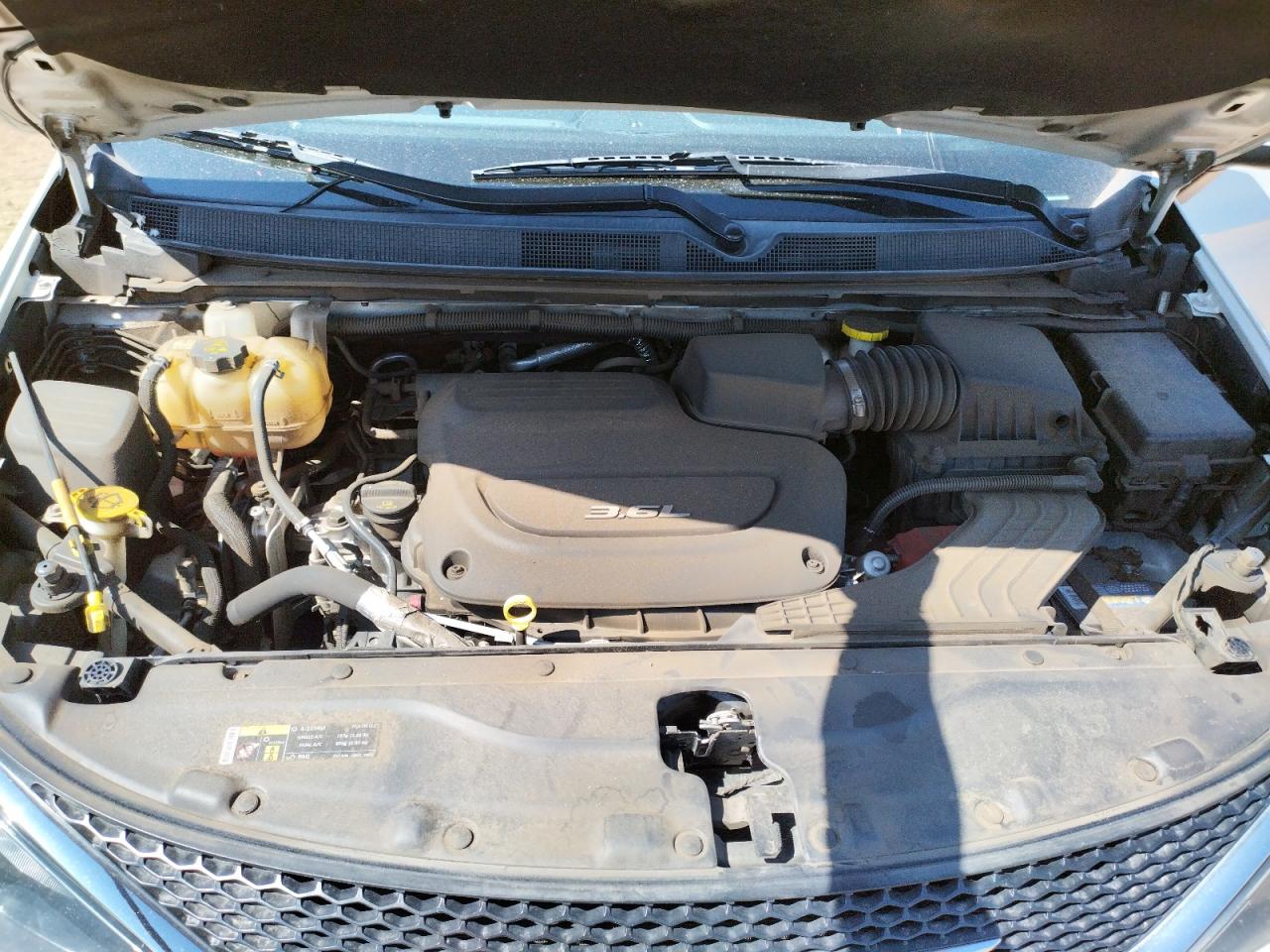 Photo 7 from auction – 2017 CHRYSLER PACIFICA T with VIN 2C4RC1DG0HR654302
