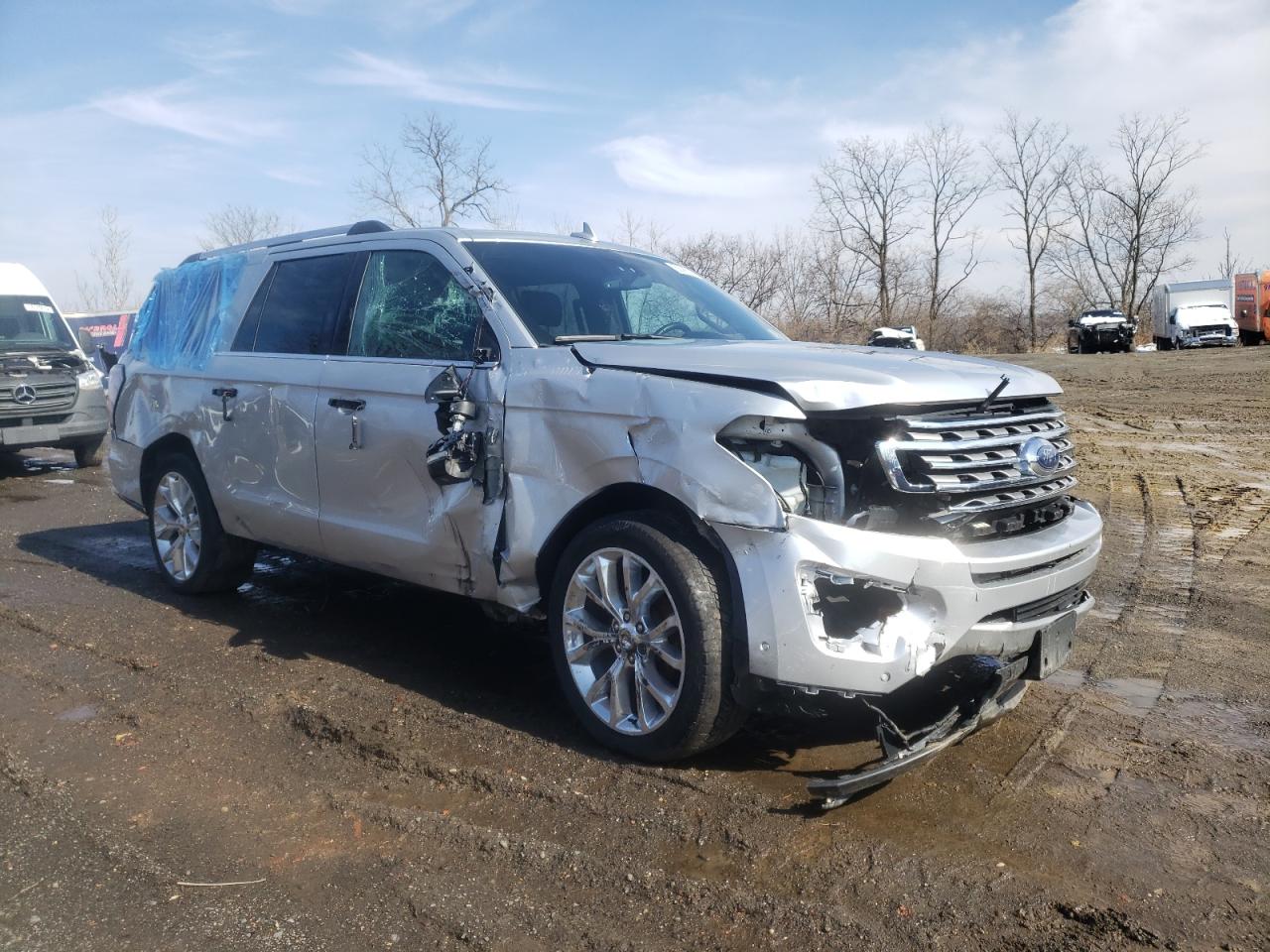 FORD EXPEDITION 2019 with VIN 1FMJK2AT3KEA70628 - Photo from auction