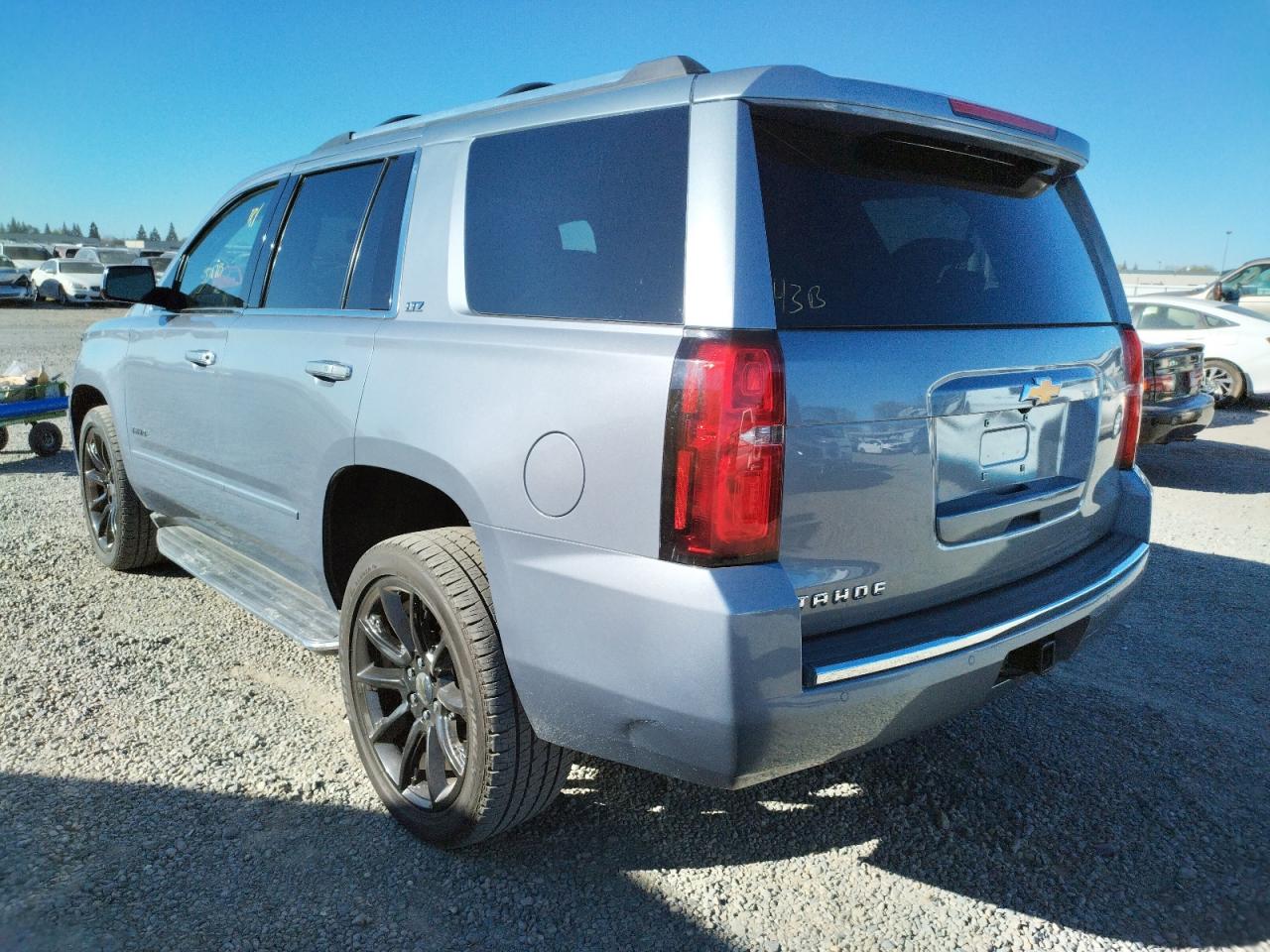 Photo 3 from auction – 2016 CHEVROLET TAHOE C150 with VIN 1GNSCCKC8GR284709
