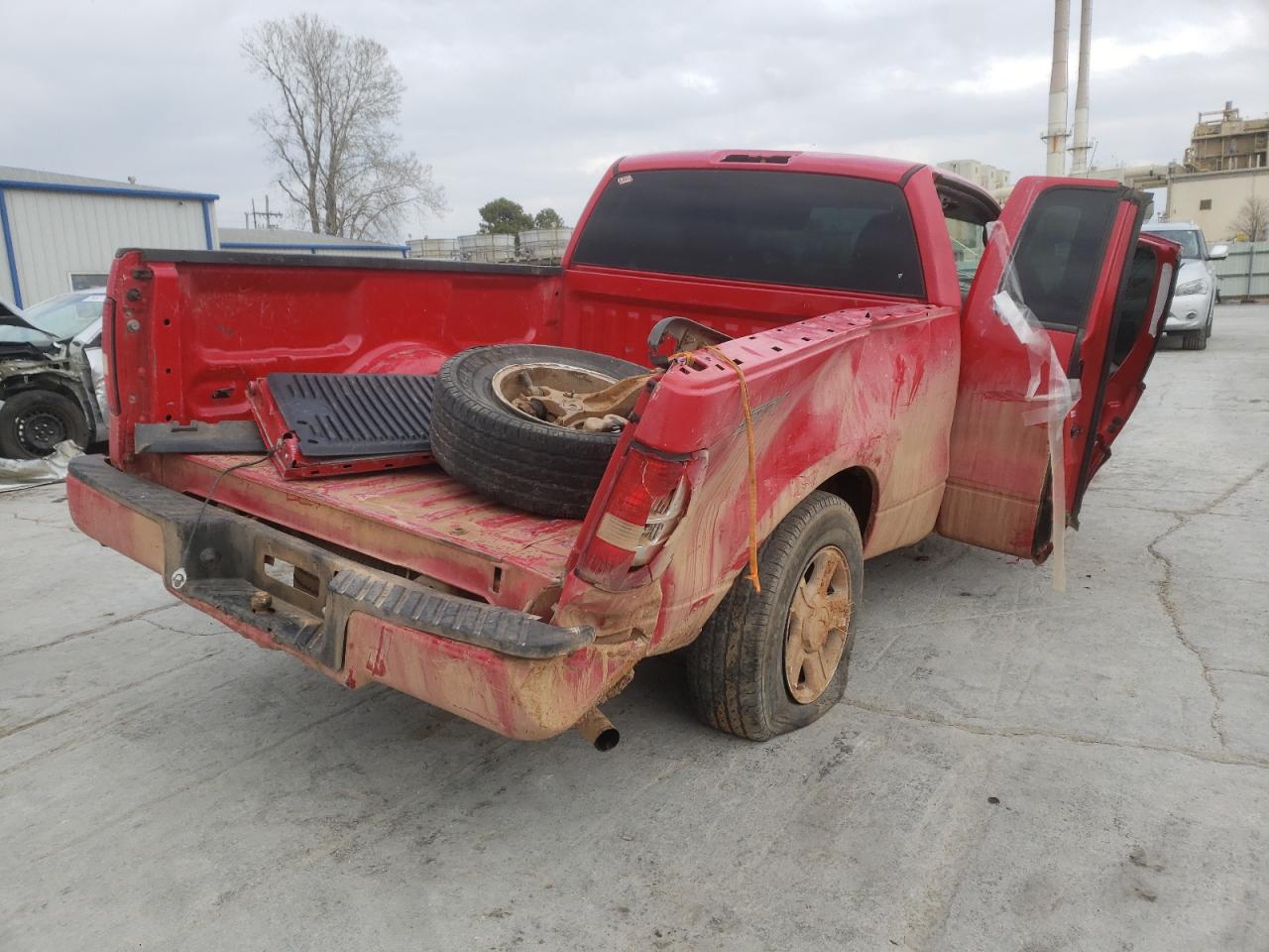 Photo 4 from auction – 2005 FORD F150 with VIN 1FTRF122X5NB07867