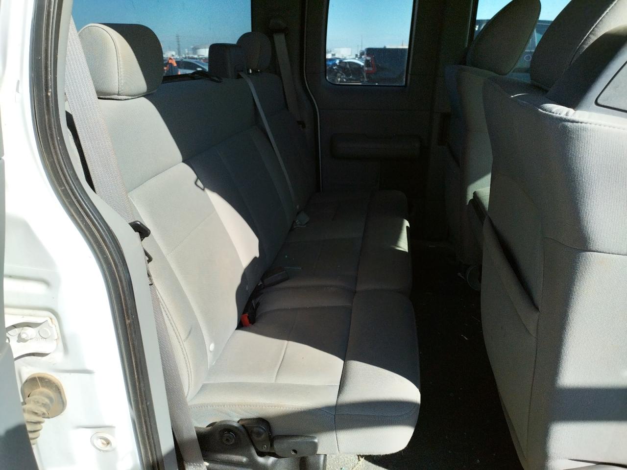 Photo 6 from auction – 2007 FORD F150 with VIN 1FTRX12W87KC23217