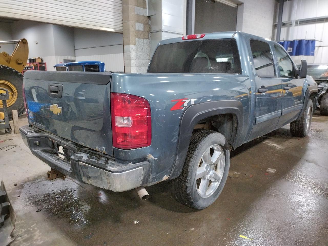 Photo 4 from auction – 2011 CHEVROLET SILVERADO with VIN 3GCPKSE30BG219627