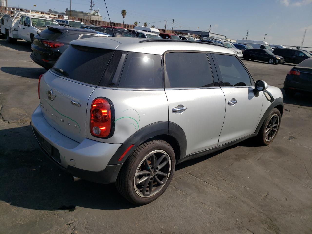 Foto 4 de la subasta – 2015 MINI COOPER COU con VIN WMWZB3C55FWR43126