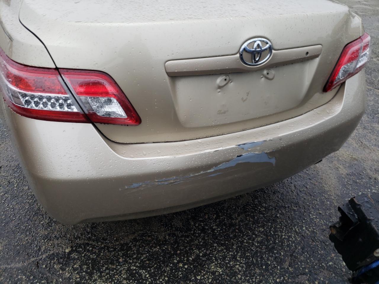 Photo 9 from auction – 2011 TOYOTA CAMRY BASE with VIN 4T1BF3EKXBU643580