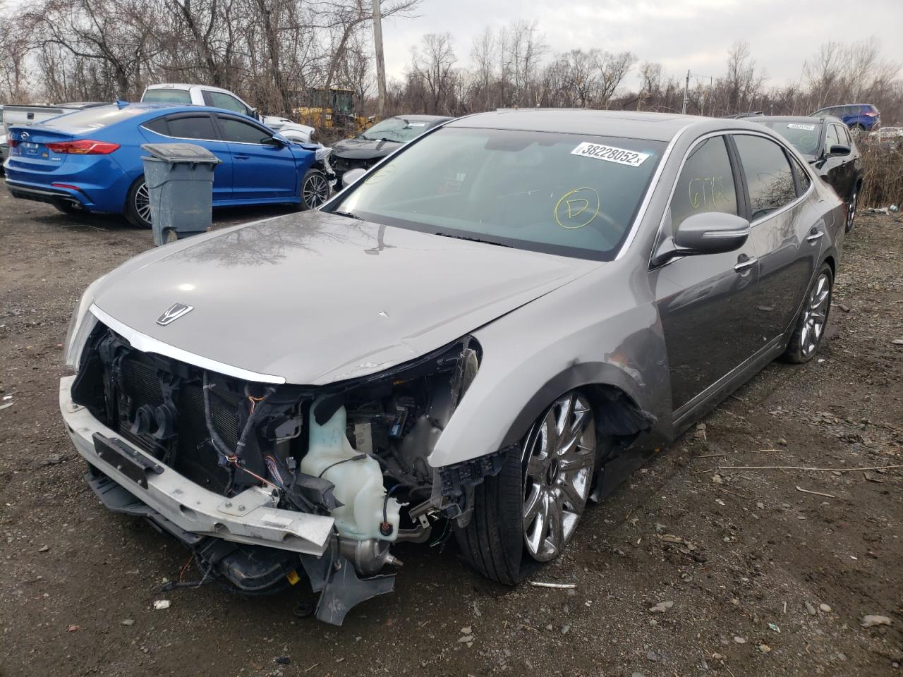 Photo 2 from auction – 2011 HYUNDAI EQUUS SIGN with VIN KMHGH4JF9BU034365