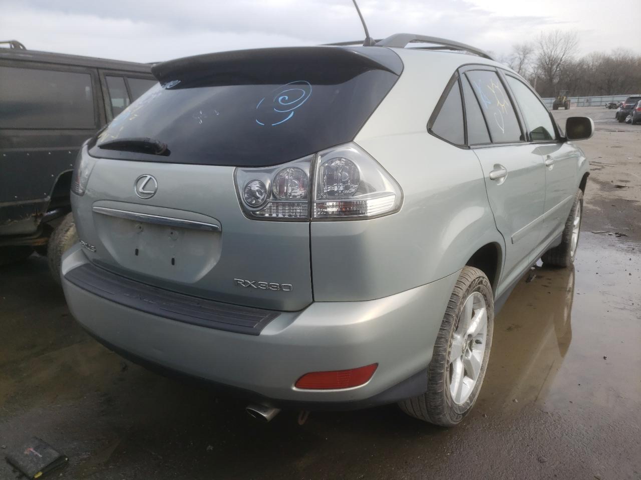 Photo 4 from auction – 2004 LEXUS RX 330 with VIN JTJHA31U740040131