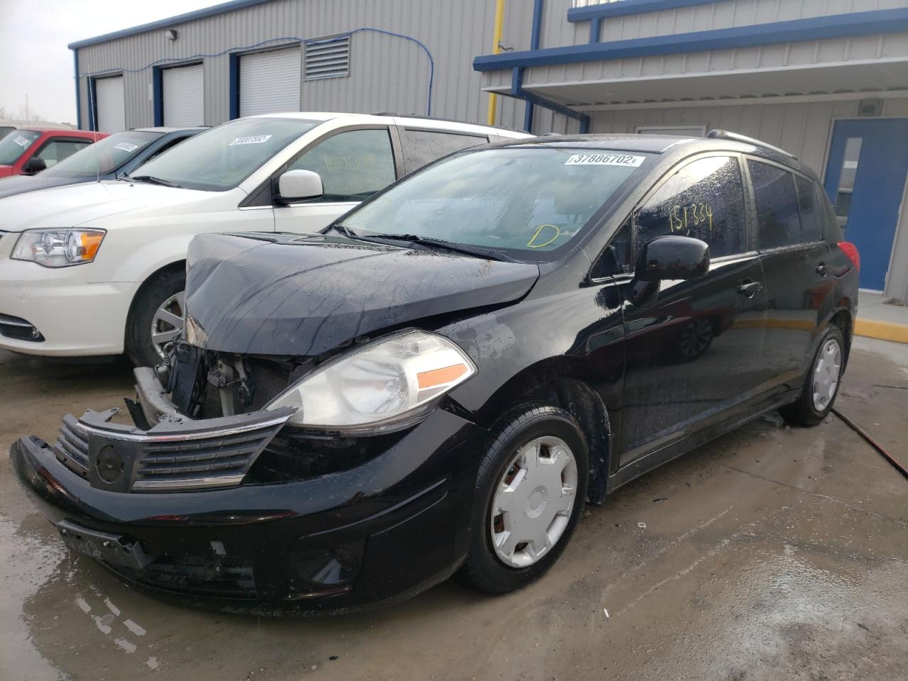 Photo 2 from auction – 2007 NISSAN VERSA S with VIN 3N1BC13E67L439961