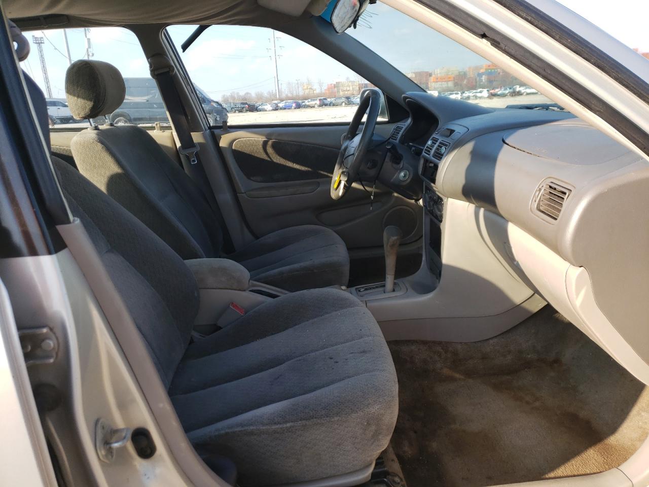 Photo 5 from auction – 2001 TOYOTA COROLLA CE with VIN 2T1BR12E41C494903