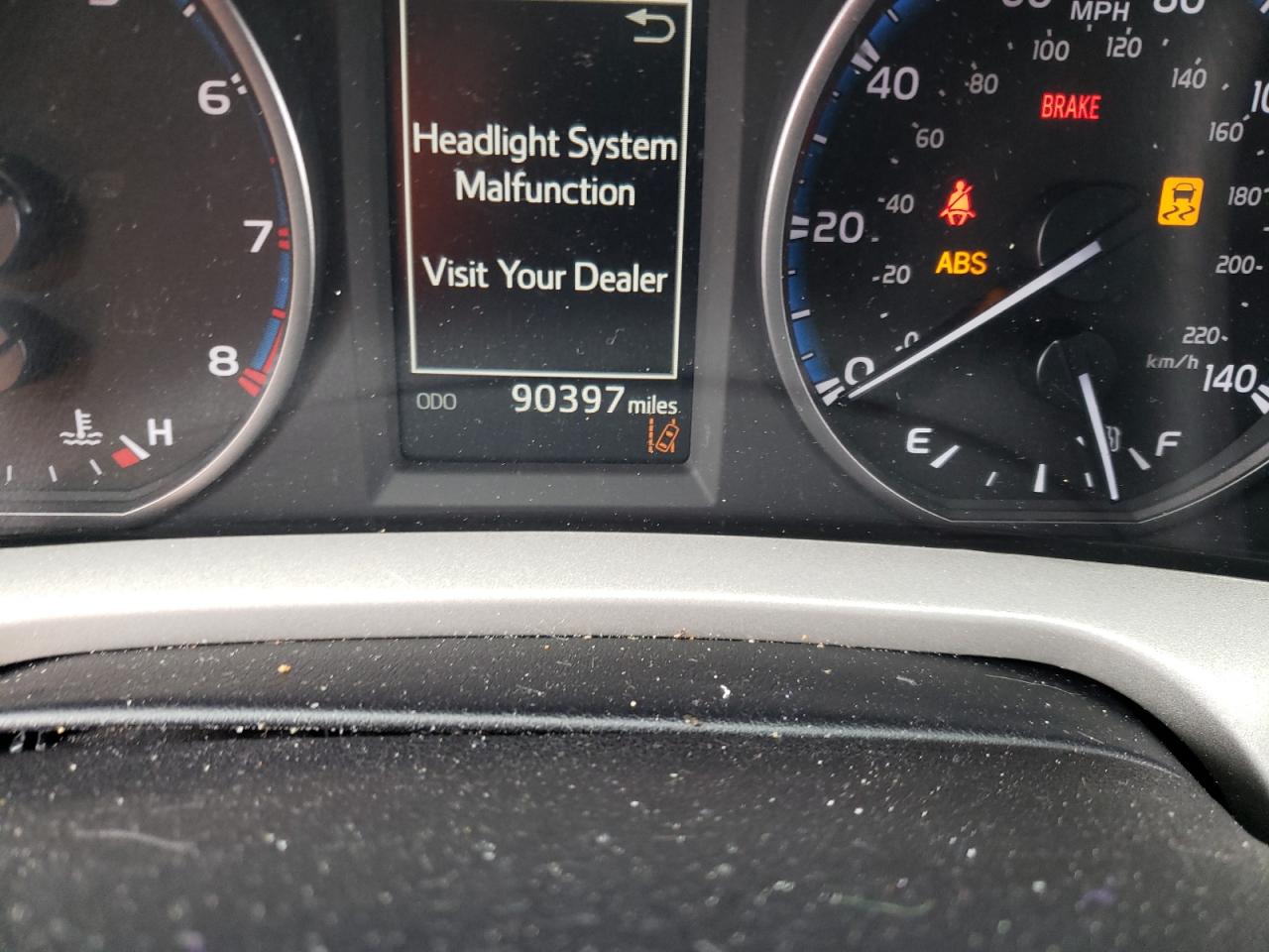Photo 8 from auction – 2017 TOYOTA RAV4 LE with VIN 2T3BFREVXHW607269